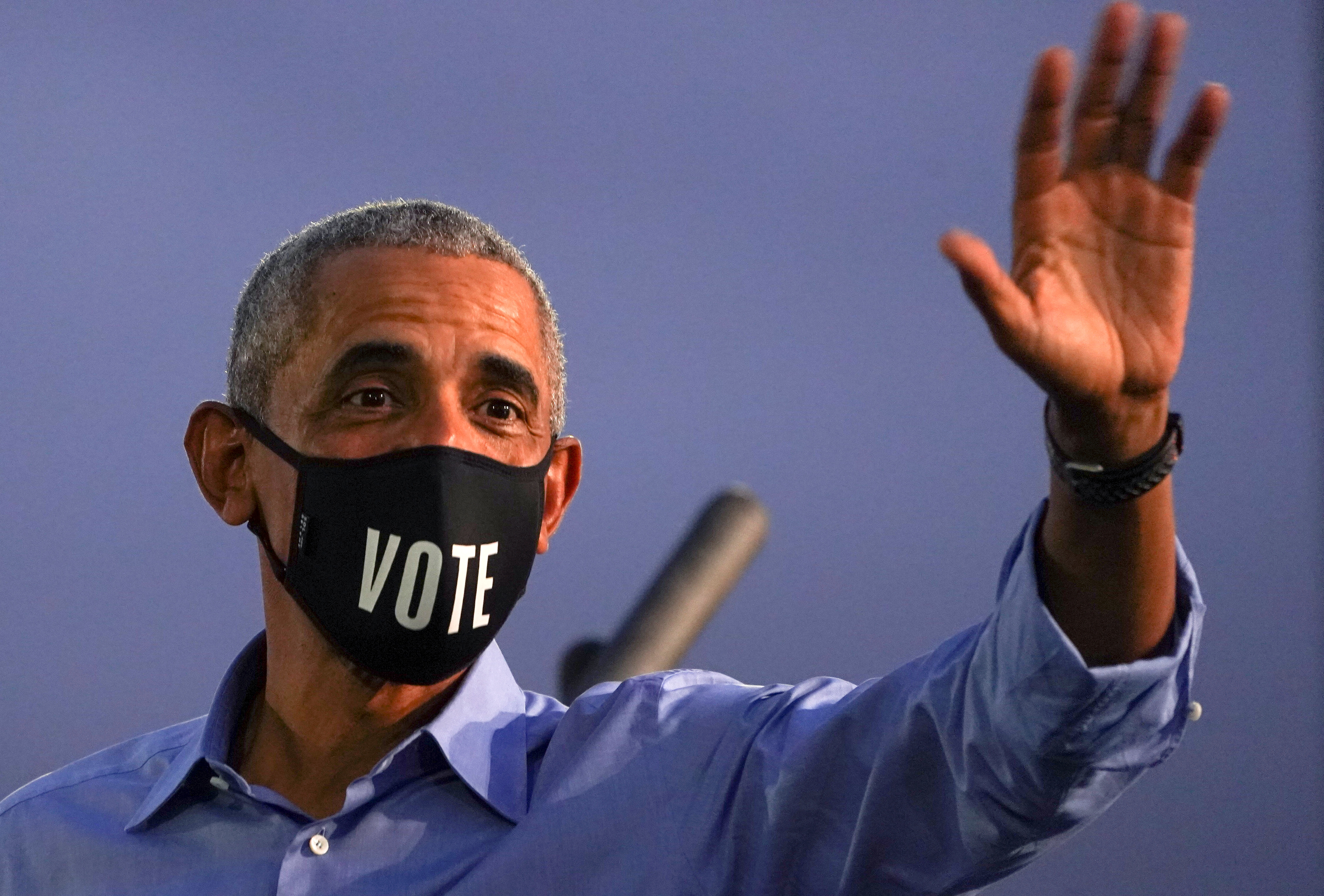 Obama pidió a la gente que se movilice a votar (REUTERS/Kevin Lamarque)