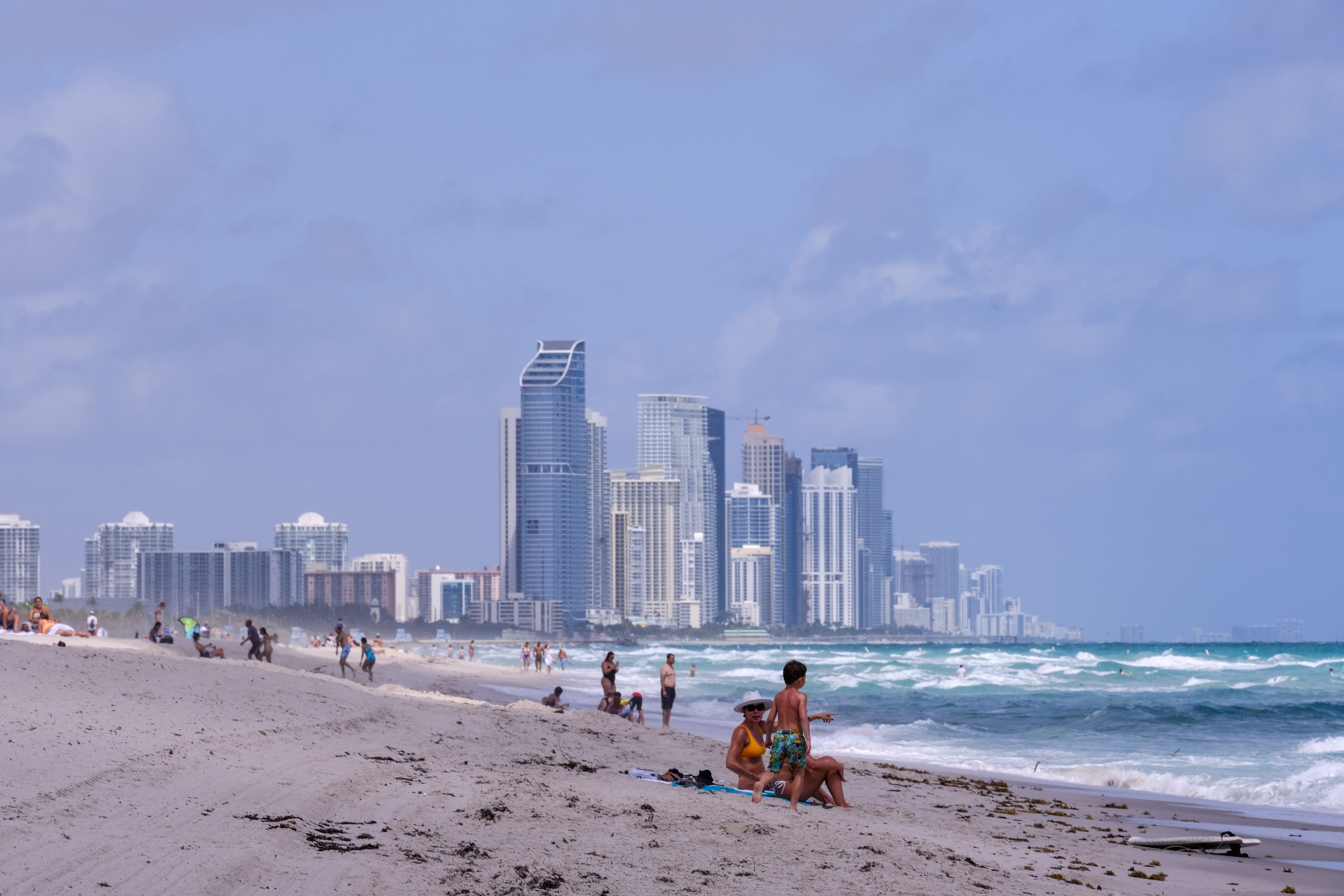 Miami está entre las ciudades más elegidas por los argentinos para emigrar. REUTERS/Maria Alejandra Cardona