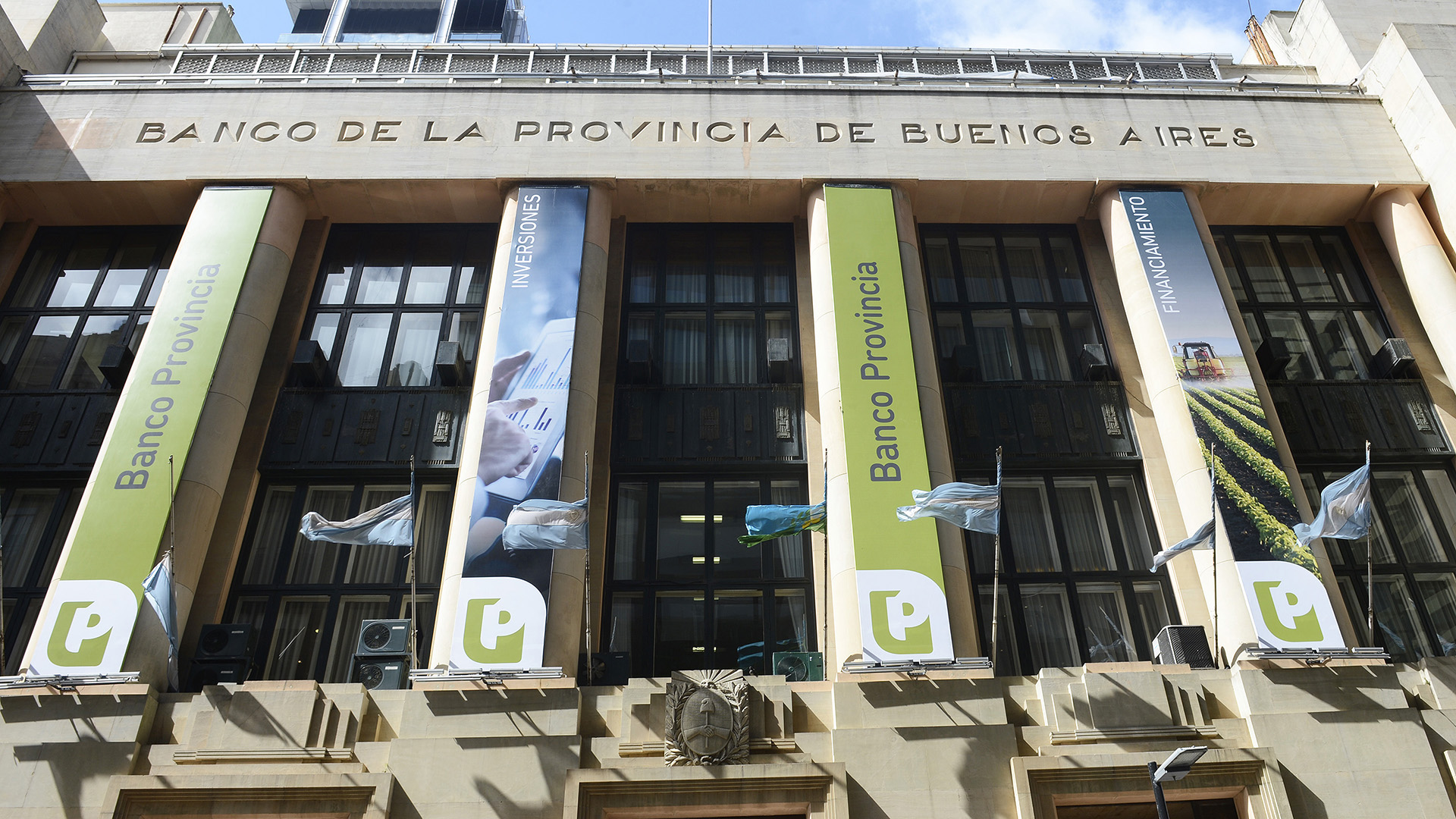 El Banco Provincia anunció las nuevas líneas para la refinanciación de deudas de personas y empresas.