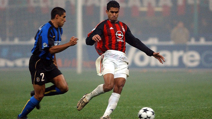 AC Milan eliminó a Inter de las semifinales de la Champions League 2002-2003 y posteriormente levantó el trofeo tras vencer a Juventus.