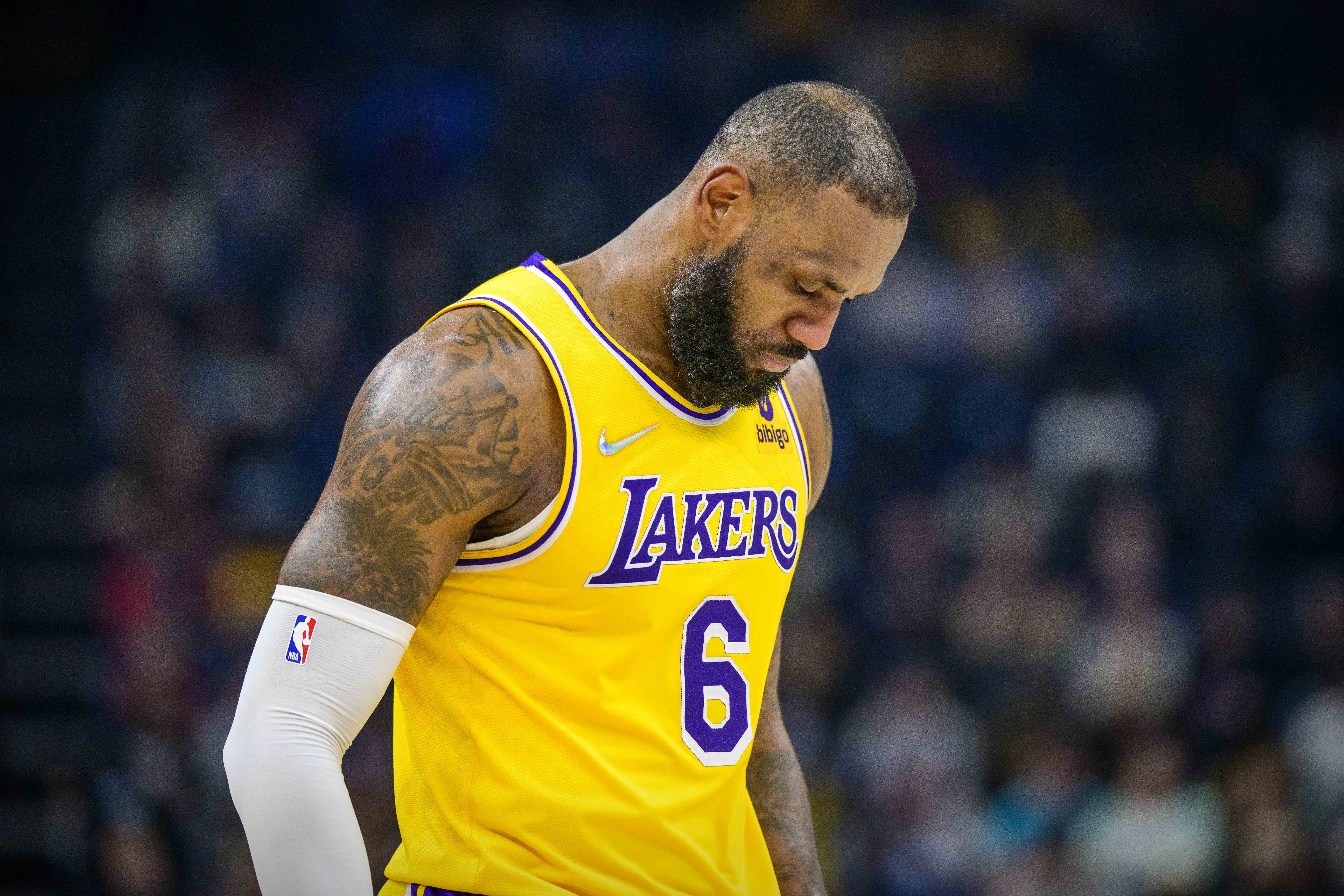 LeBron James es apuntado como uno de los responsables del mal momento de los Lakers (USA TODAY Sports)