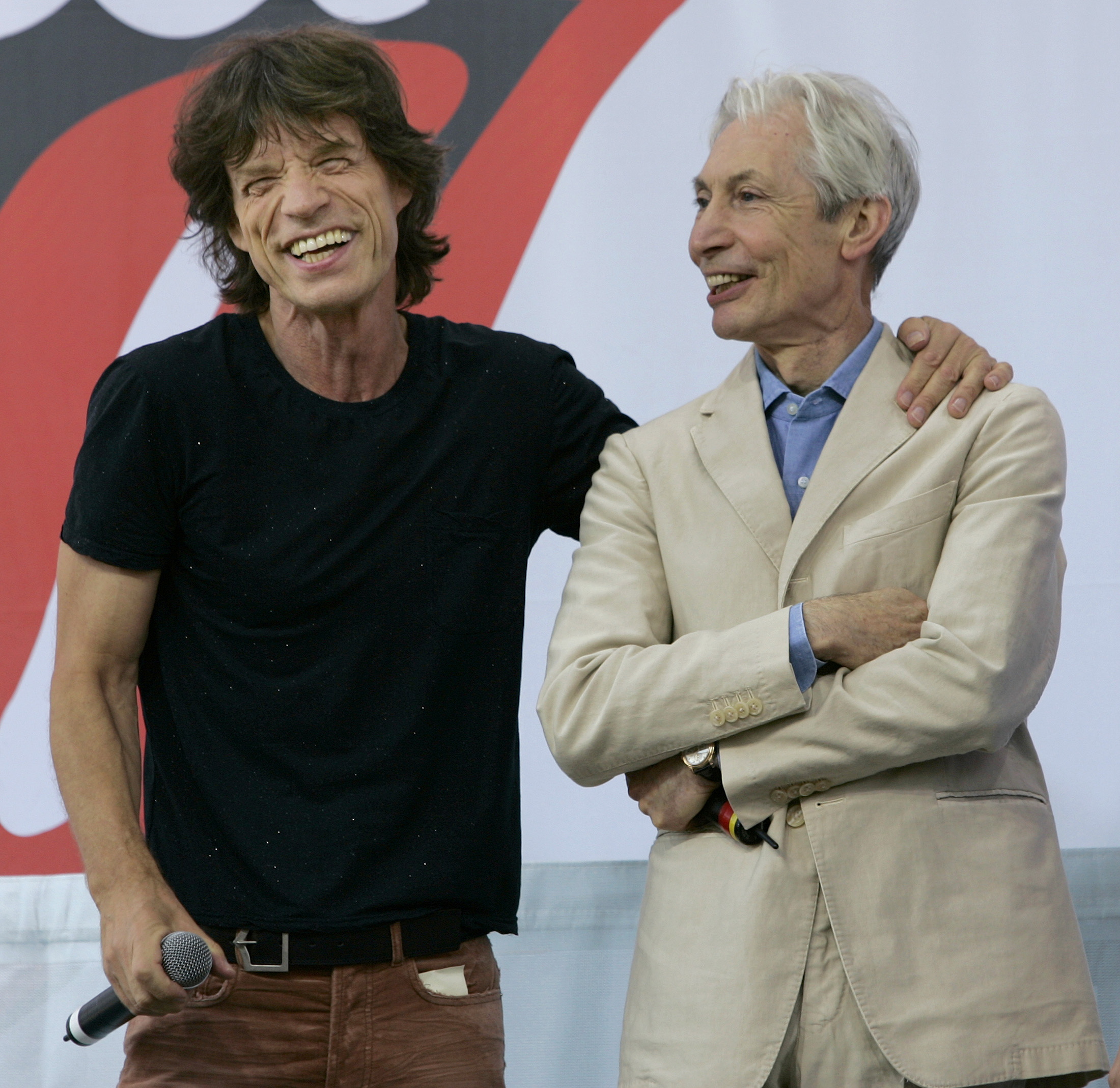 Para Mick Jagger y el resto del los Stones, Charlie era quien aconsejaba, el amigo que los contenía (REUTERS)