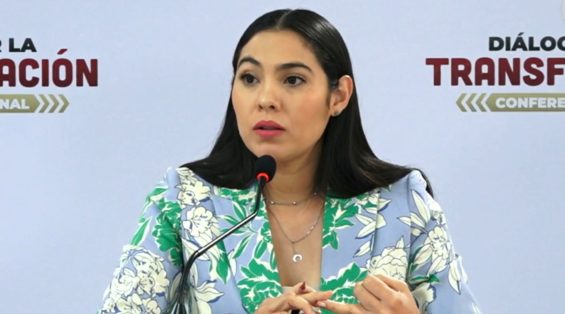 Indira Vezcaino es la gobernadora más joven en el país. (Facebook/Indira Vizcaíno)