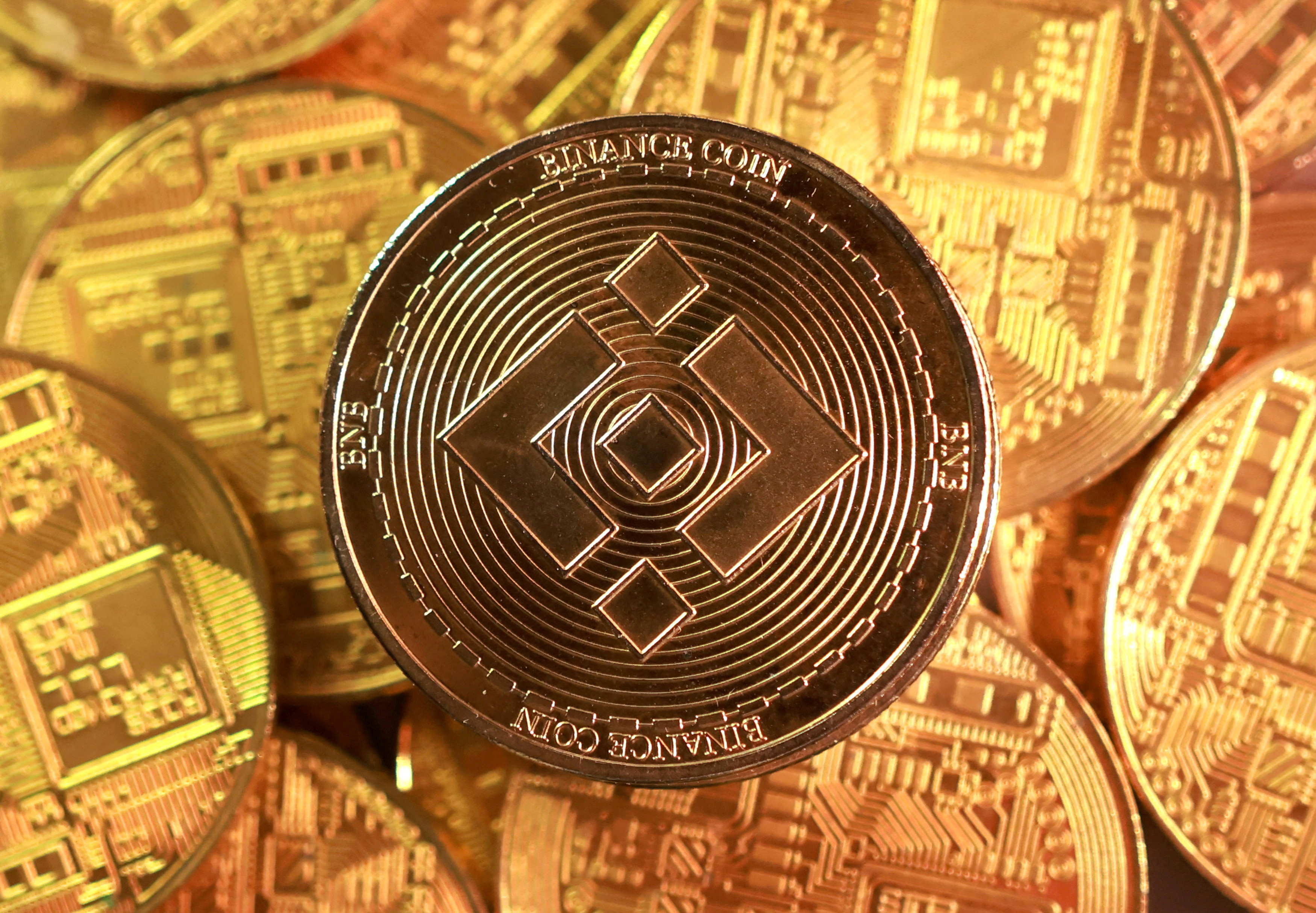 El mercado de criptomonedas cayó tras el informe de Binance sobre el hackeo a la plataforma: bitcoin y BNB se deprecian
