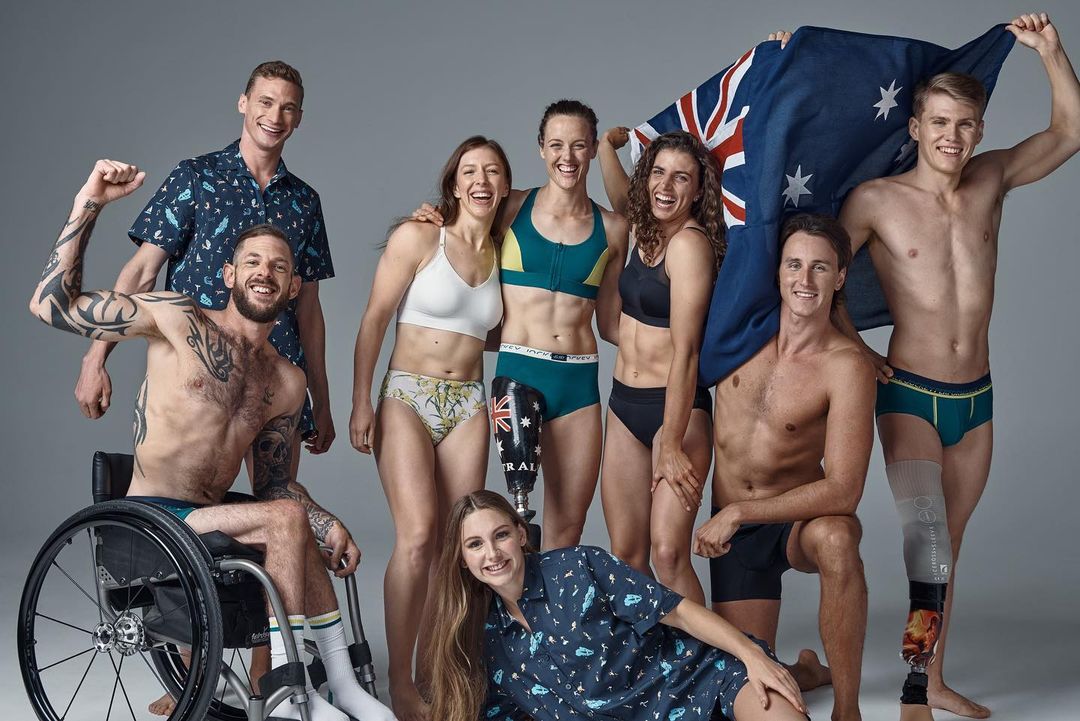 pack Shrink Multiple Una figura del deporte en Australia se quejó por la falta de diversidad  racial en una foto del equipo olímpico - Infobae