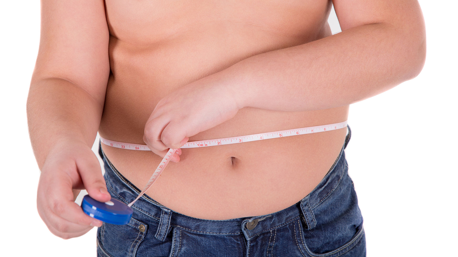 El aumento de las temperaturas globales, impulsado por el cambio climático, está haciendo que los niños estén menos en forma y más obesos que nunca, según descubrió un nuevo estudio (Getty)