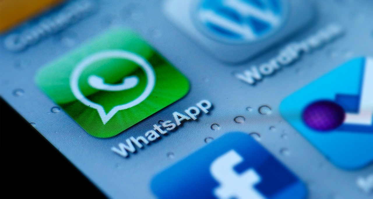 La aplicación que brinda servicio de mensajería instantánea WhatsApp, de Facebook, se actualizará este 2021 (Foto: Europa Press/Archivo)
