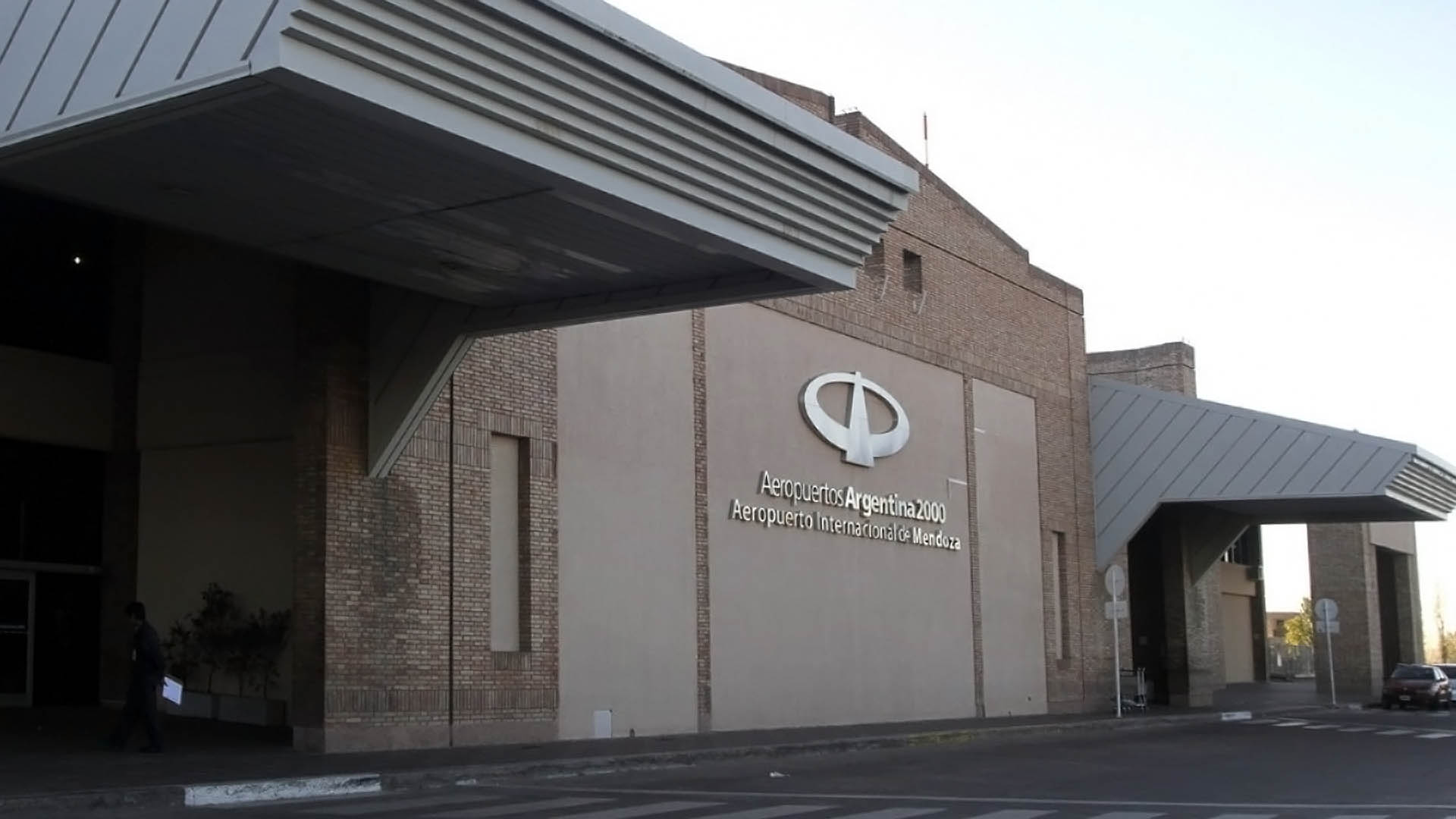 Mendoza renovar&aacute; su aeropuerto con una inversi&oacute;n de 26 millones de d&oacute;lares