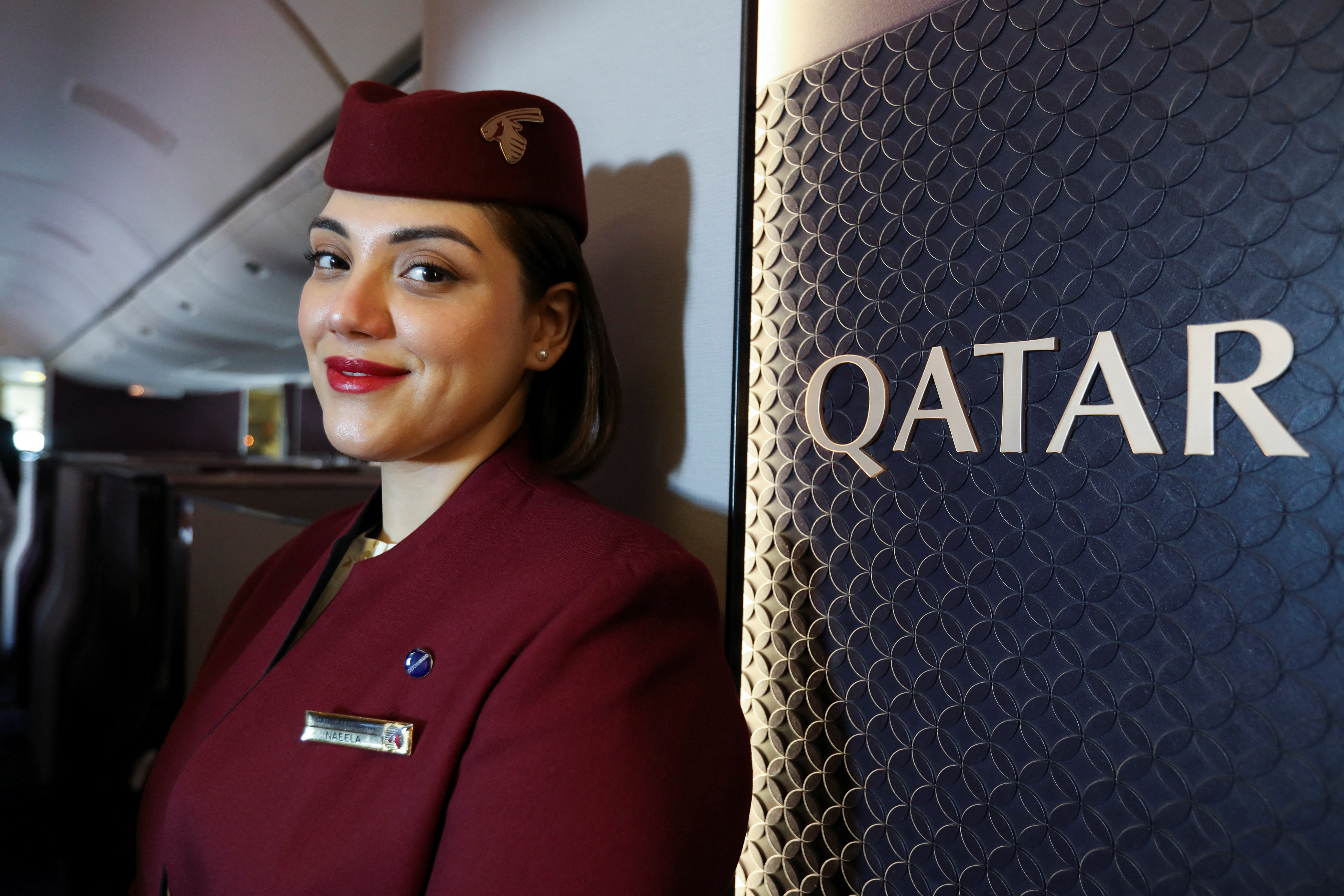La aerolínea Qatar contratará a más de 3.000 tripulantes de cabina en todo el mundo