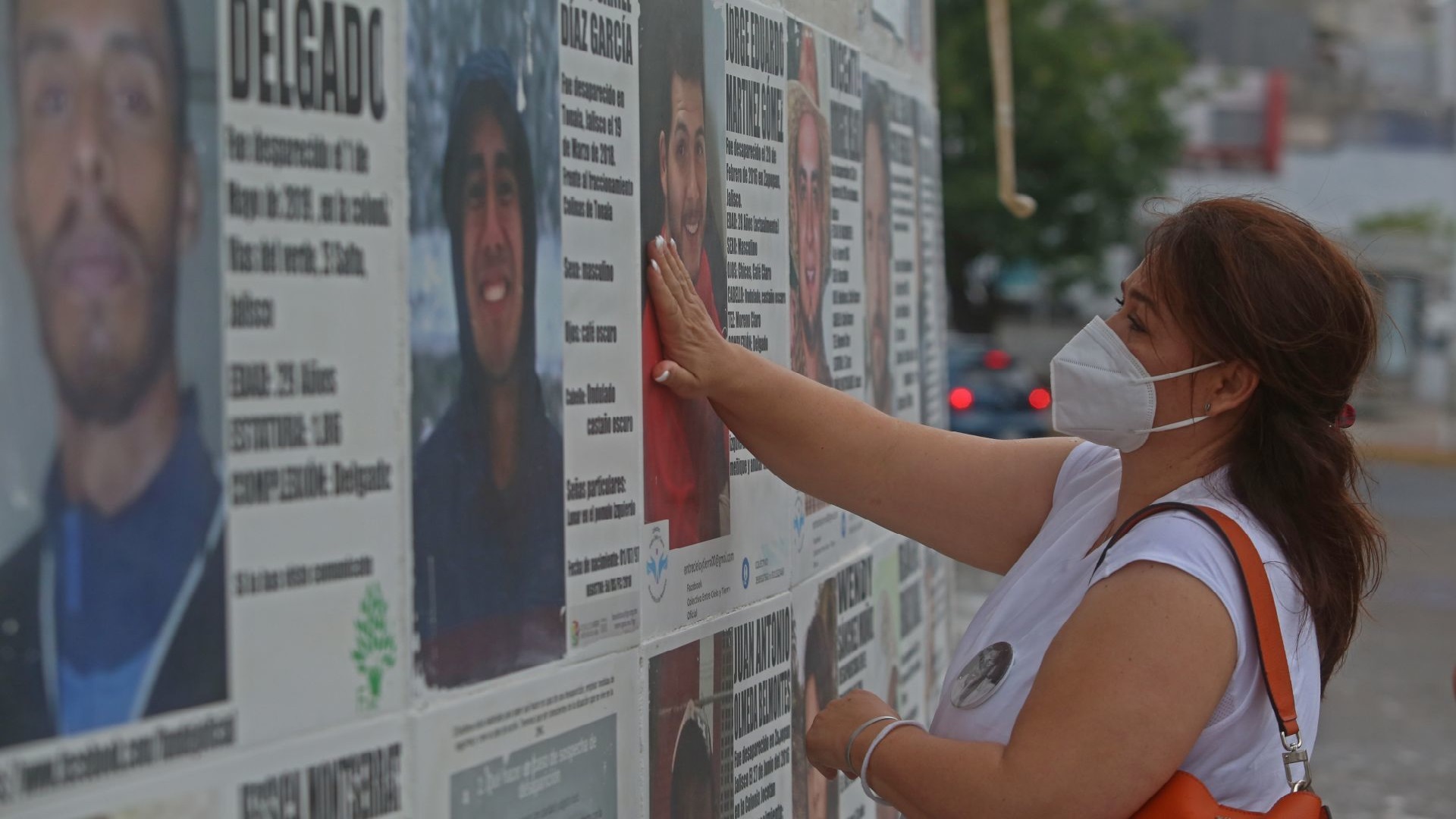 De la protesta a los amparos buscadores, los recursos de madres de desaparecidos para exigir su localización