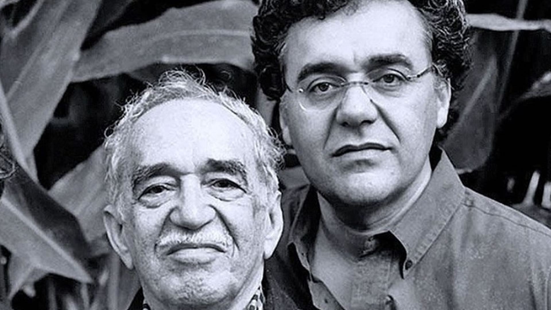 Gabriel García Márquez with his son Rodrigo García Barcha.