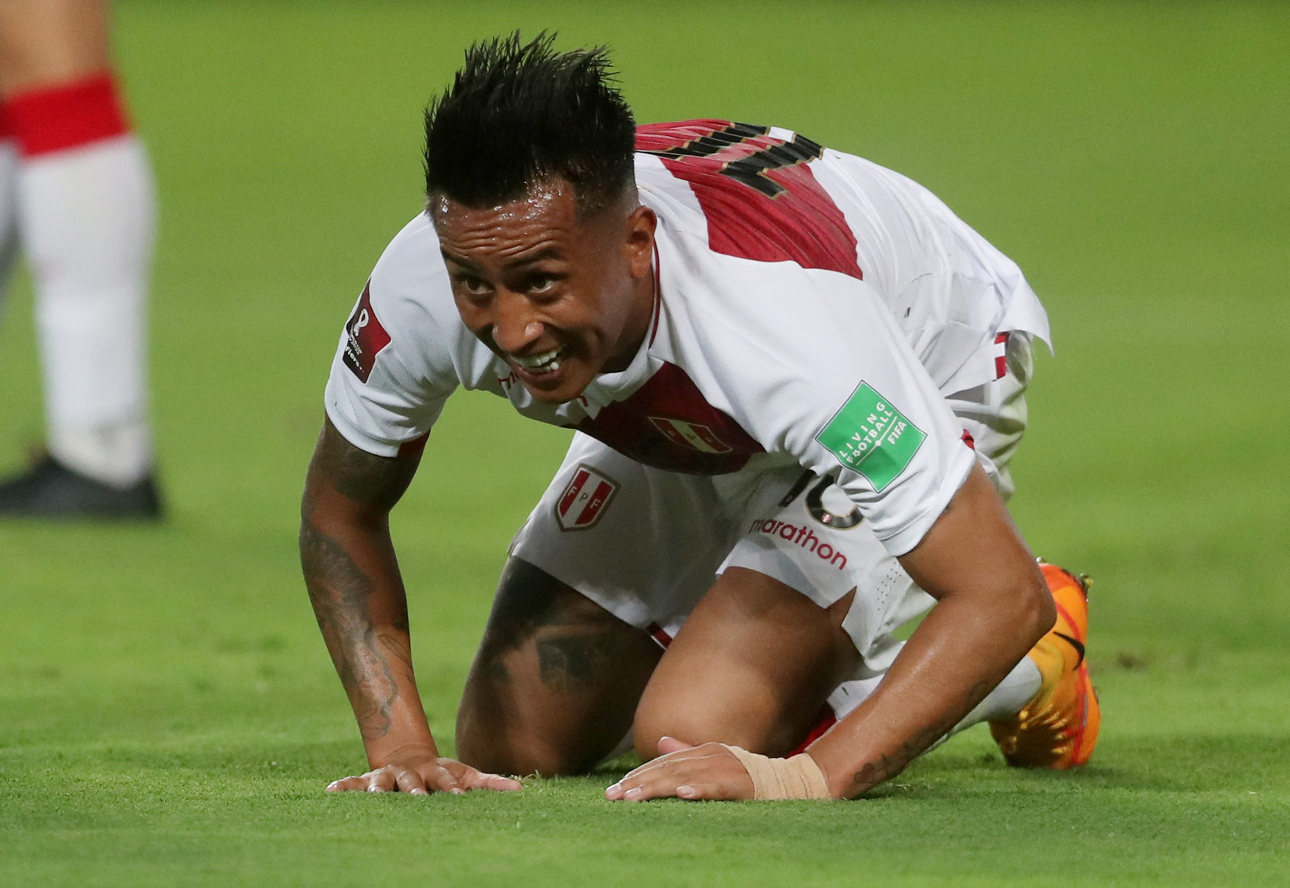 ペルー代表 これが カタール22への敗者復活へのパスを与えたパラグアイに対するゴールが世界で叫んだ方法です Infobae