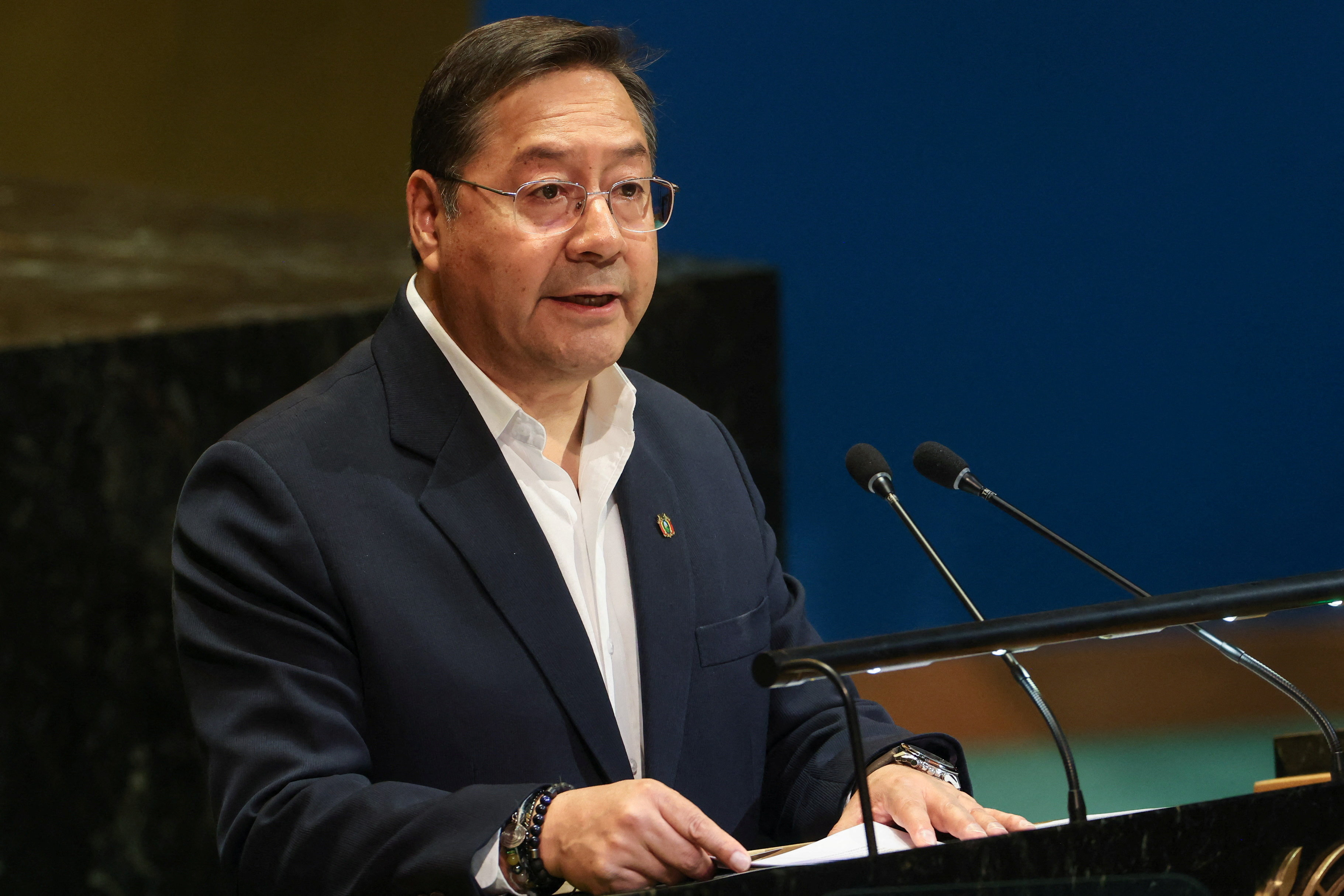 Jornada financiera: sin mercado de cambios por el Día del Bancario, las acciones argentinas cayeron hasta 7% en Wall Street