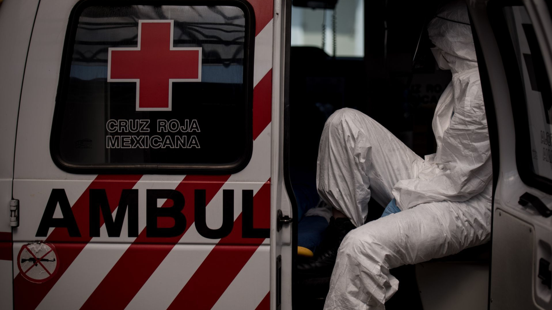 Desde el inicio de la epidemia en el país apenas una vez antes de hoy se habían presentado más de un centenar de fallecimientos en 24 horas (Foto: Pedro Anza/ Cuartoscuro)