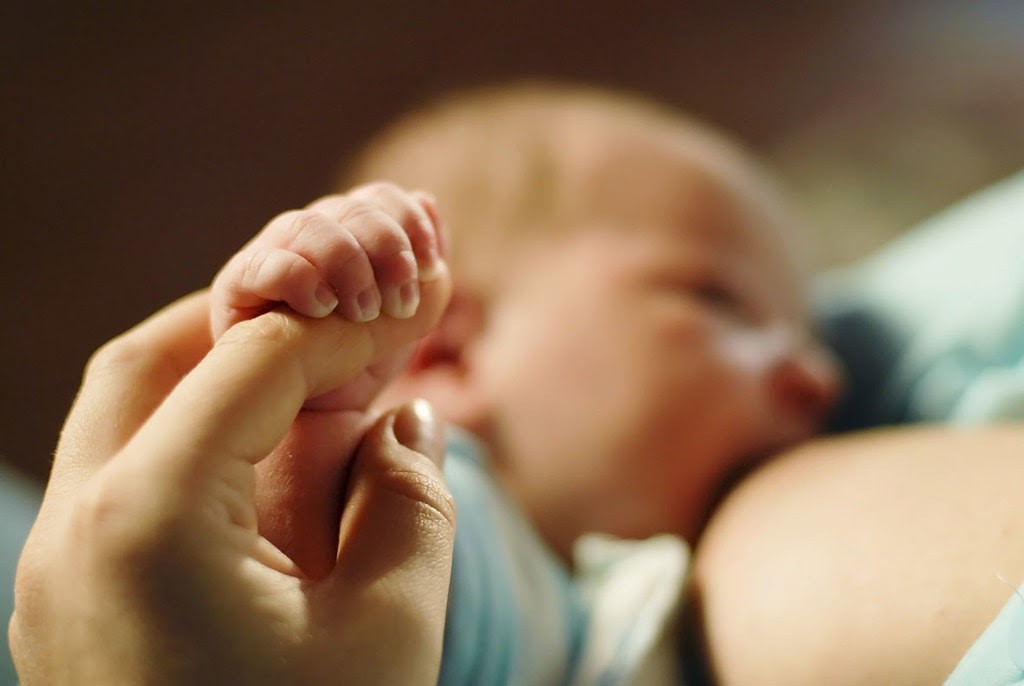 Lactancia materna: cómo desterrar los mitos que aumentan la exigencia sobre las mujeres