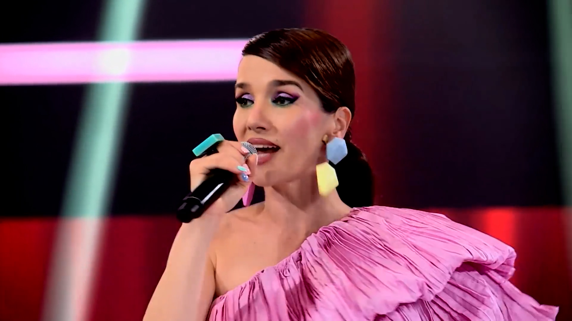 Natalia Oreiro cantó "Corazón Valiente" de Gilda en La voz Uruguay