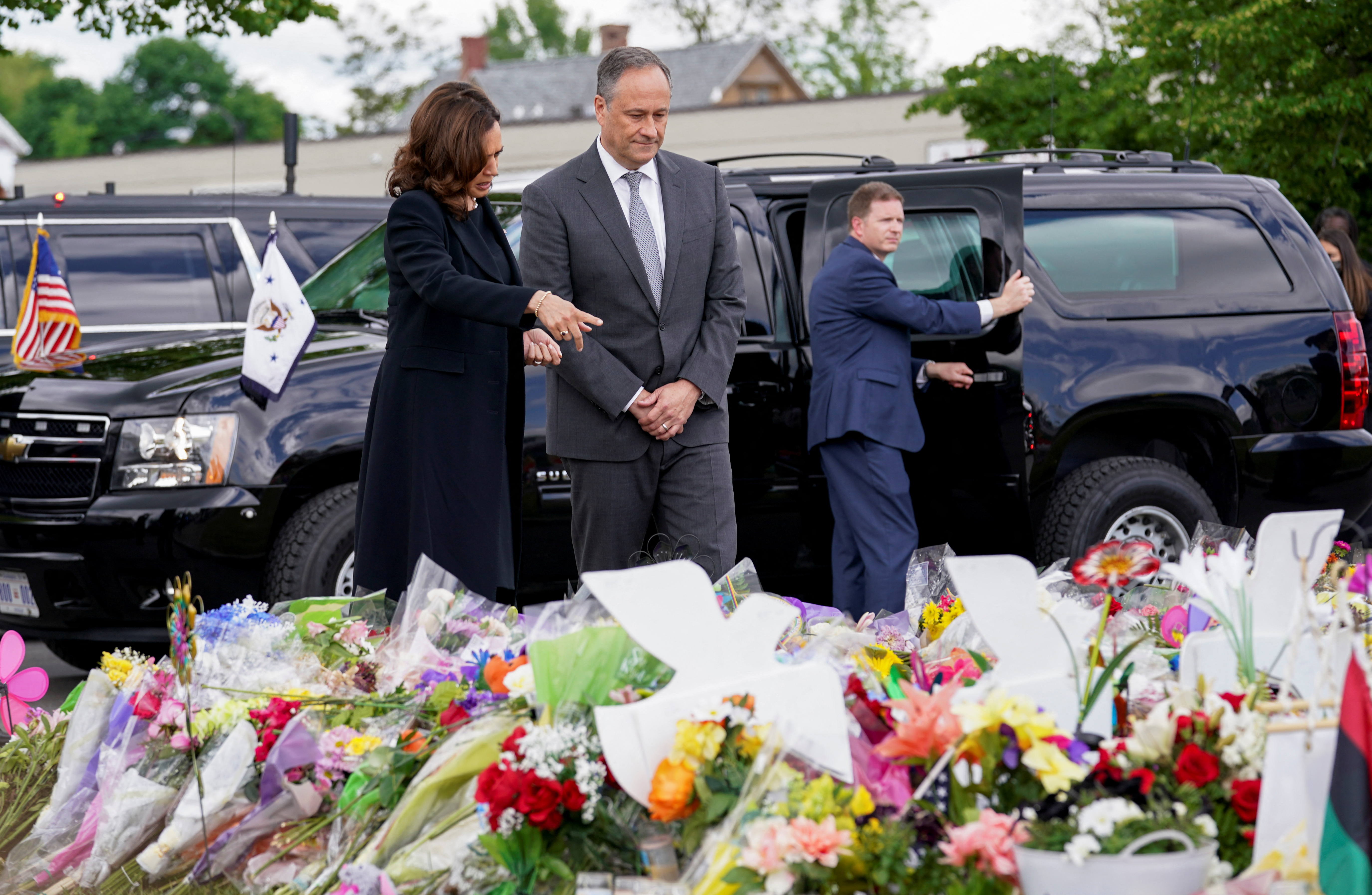 Kamala Harris pidió la prohibición de las armas de asalto a civiles en EEUU