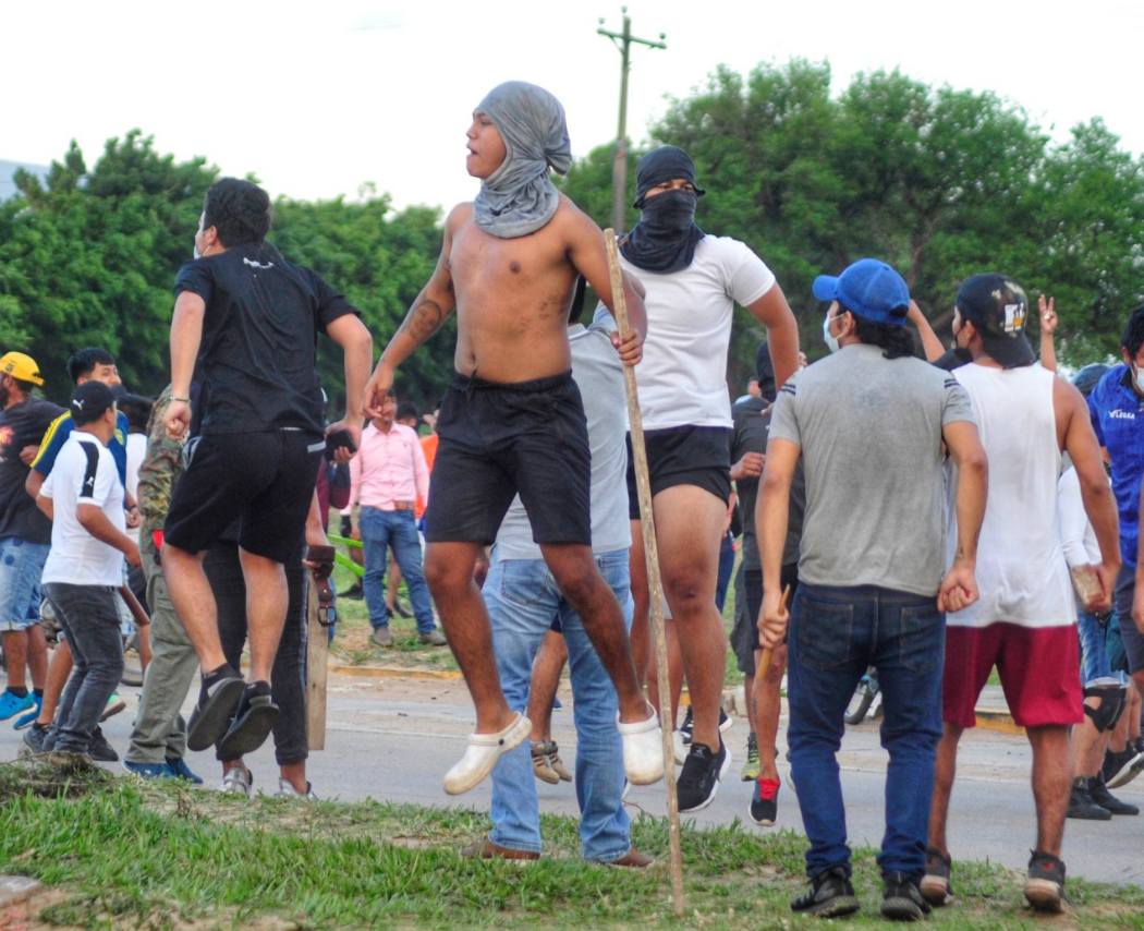 En las últimas horas hubo enfrentamientos entre policías y manifestantes