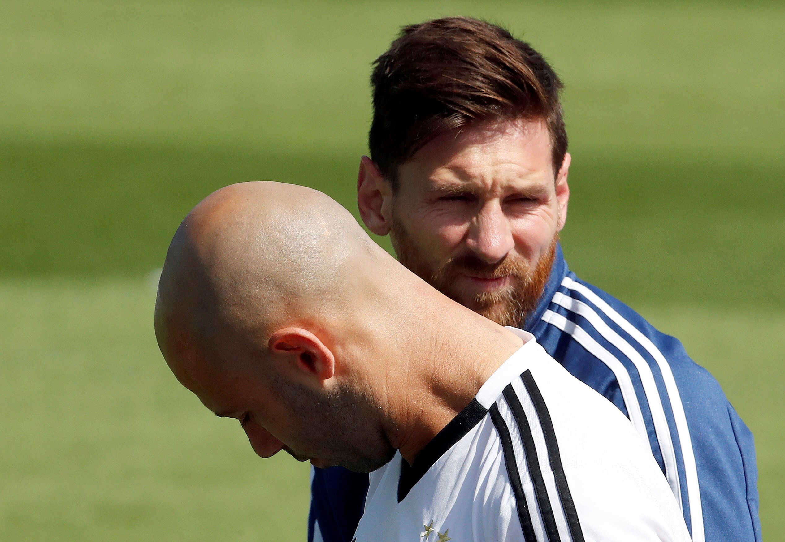 Lionel Messi (d), junto a Javier Mascherano. EFE/Alberto Estévez/Archivo
