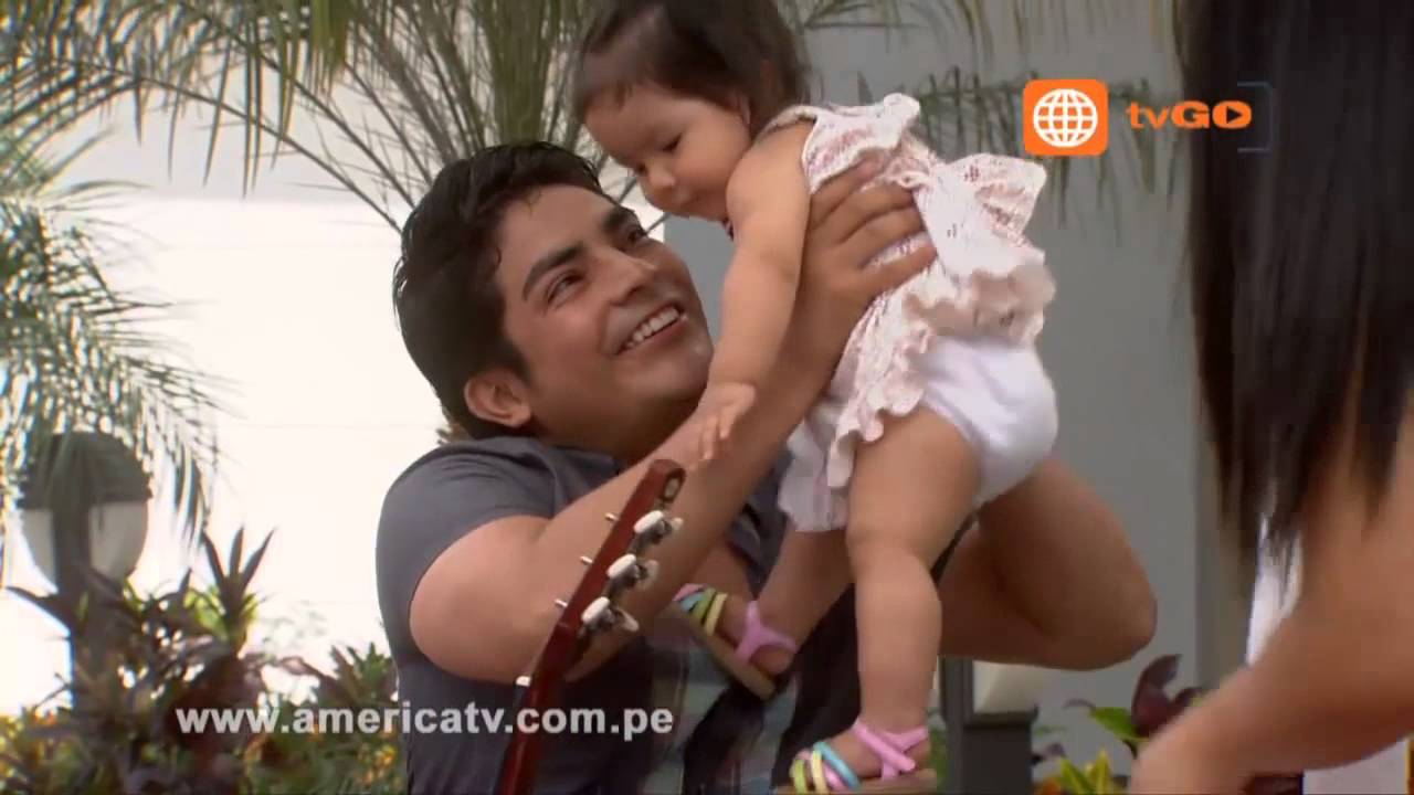 Joel Gonzáles| Al fondo hay sitio.