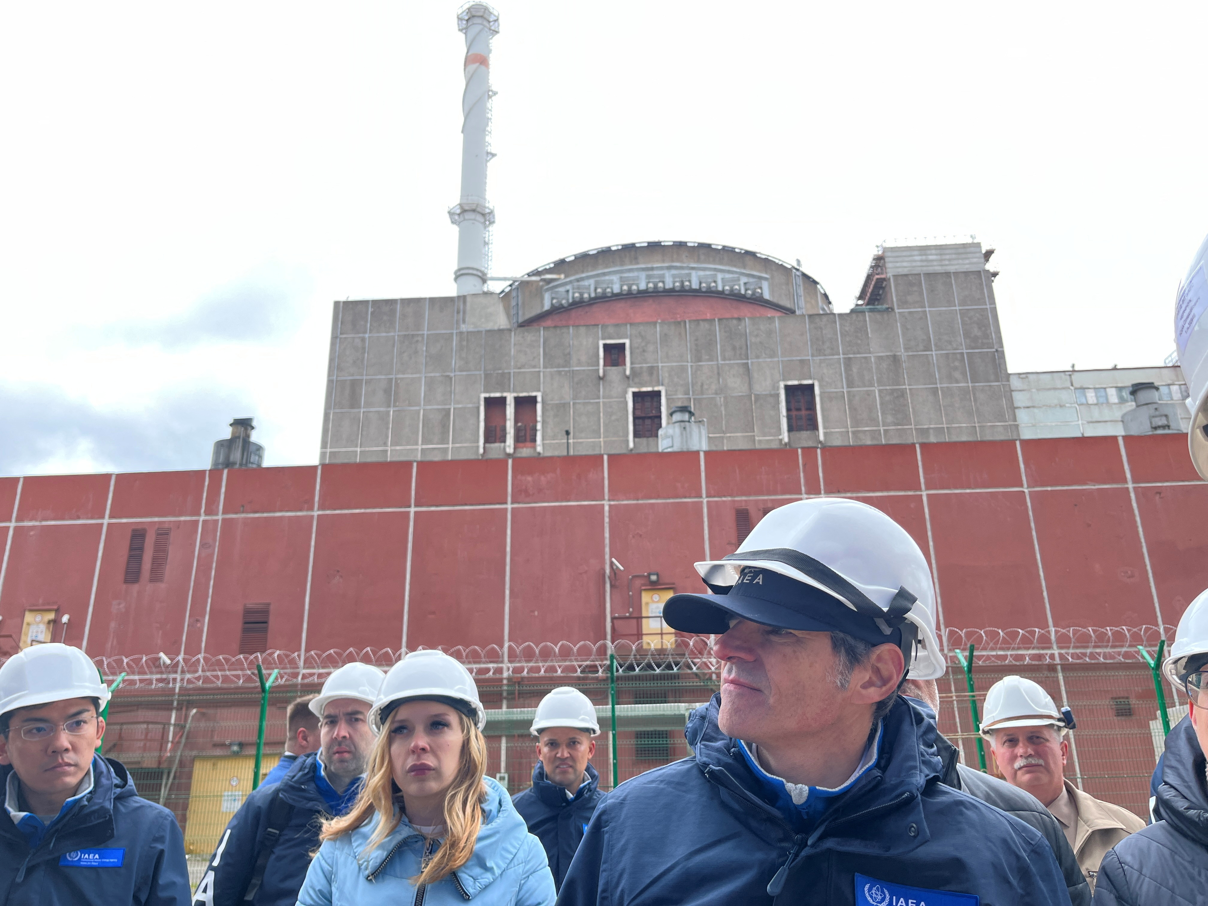 La ONU reforzará al equipo de su agencia atómica en la planta de Zaporizhzhia tras la destrucción de la represa de Kajovka