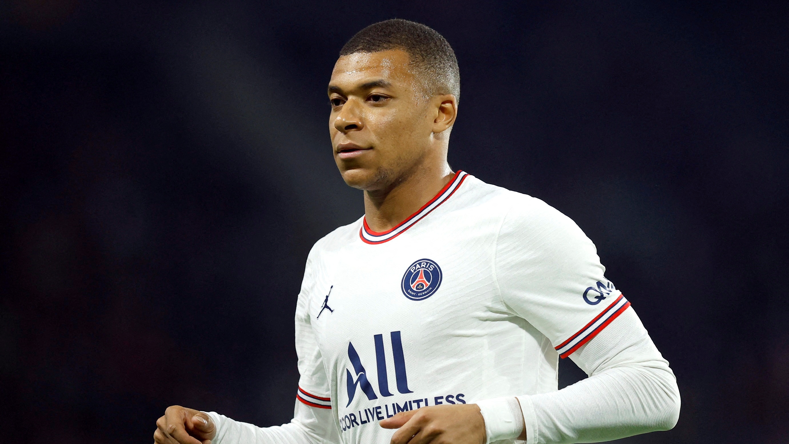 El Liverpool podría enviarle una oferta al entorno de Mbappé (Reuters)