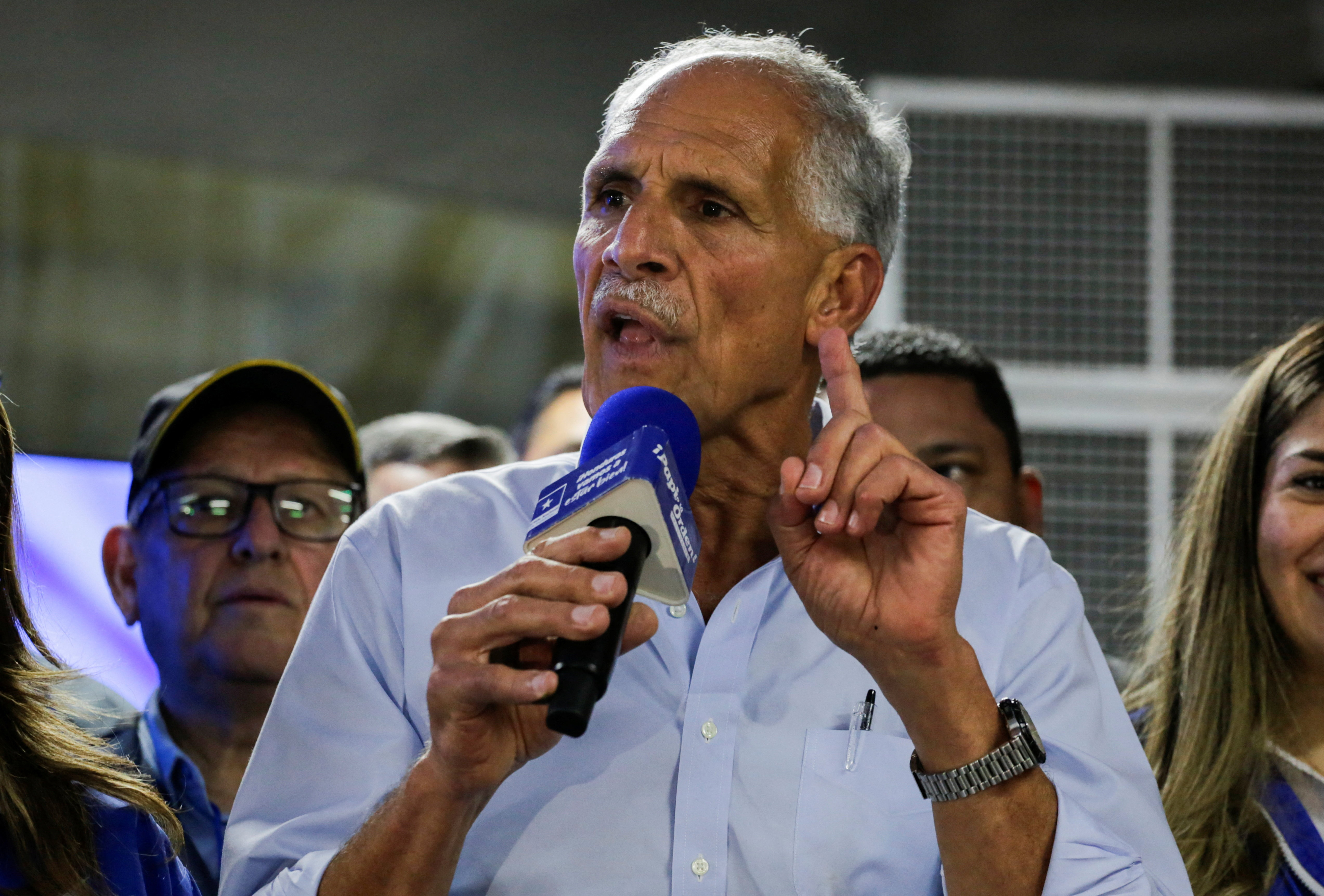 Femicidios en Uruguay: una mujer fue empujada de un séptimo piso y un hombre asesinó a su pareja y se suicidó