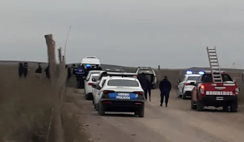 Asesinaron a tiros a un hombre frente a una  escuela en Río Negro: “Tuvimos que contener a los niños” 