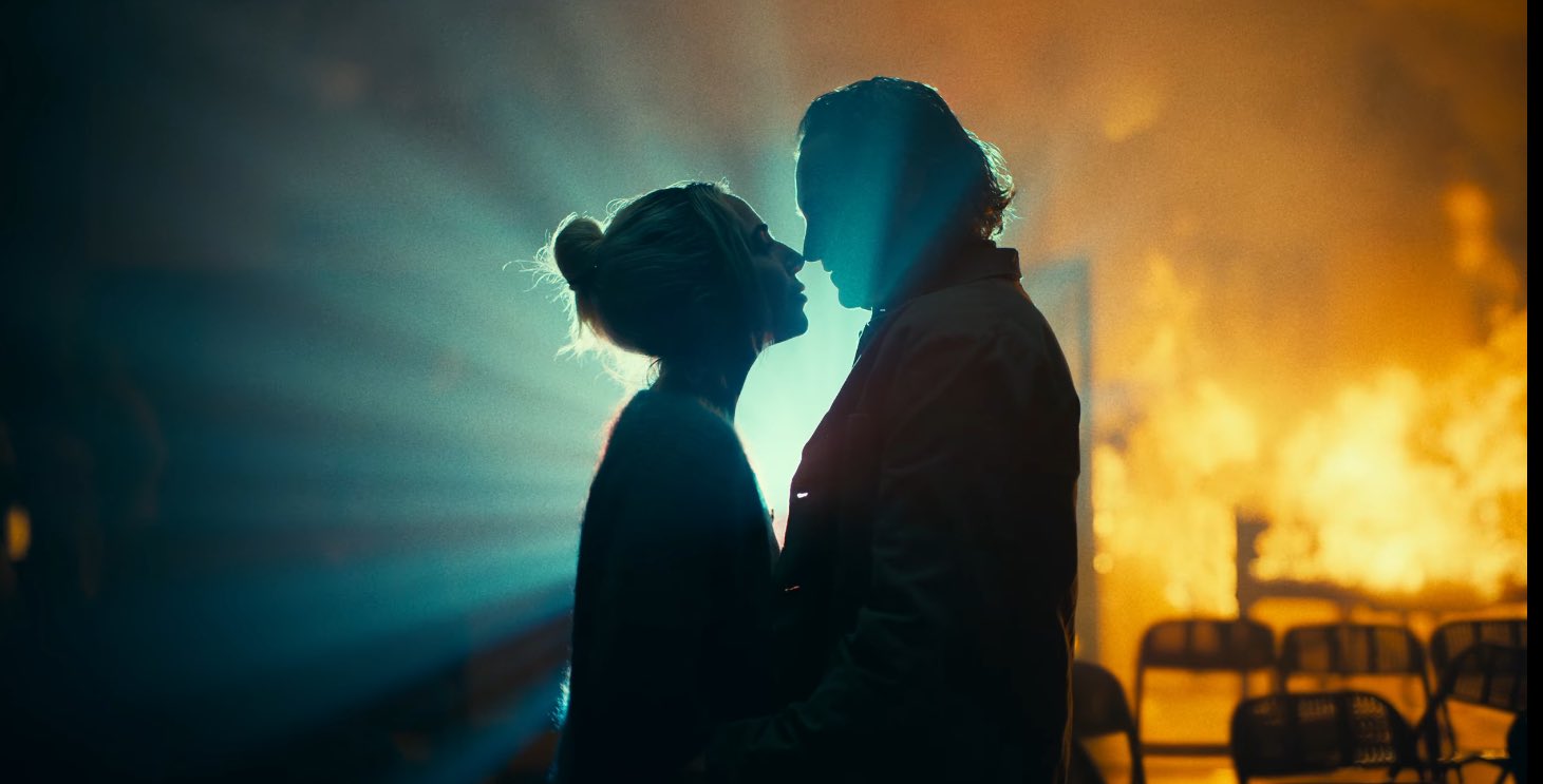 La loca escena inicial con la que comienza 'Joker 2′: un musical animado al  estilo Looney Tunes - Infobae