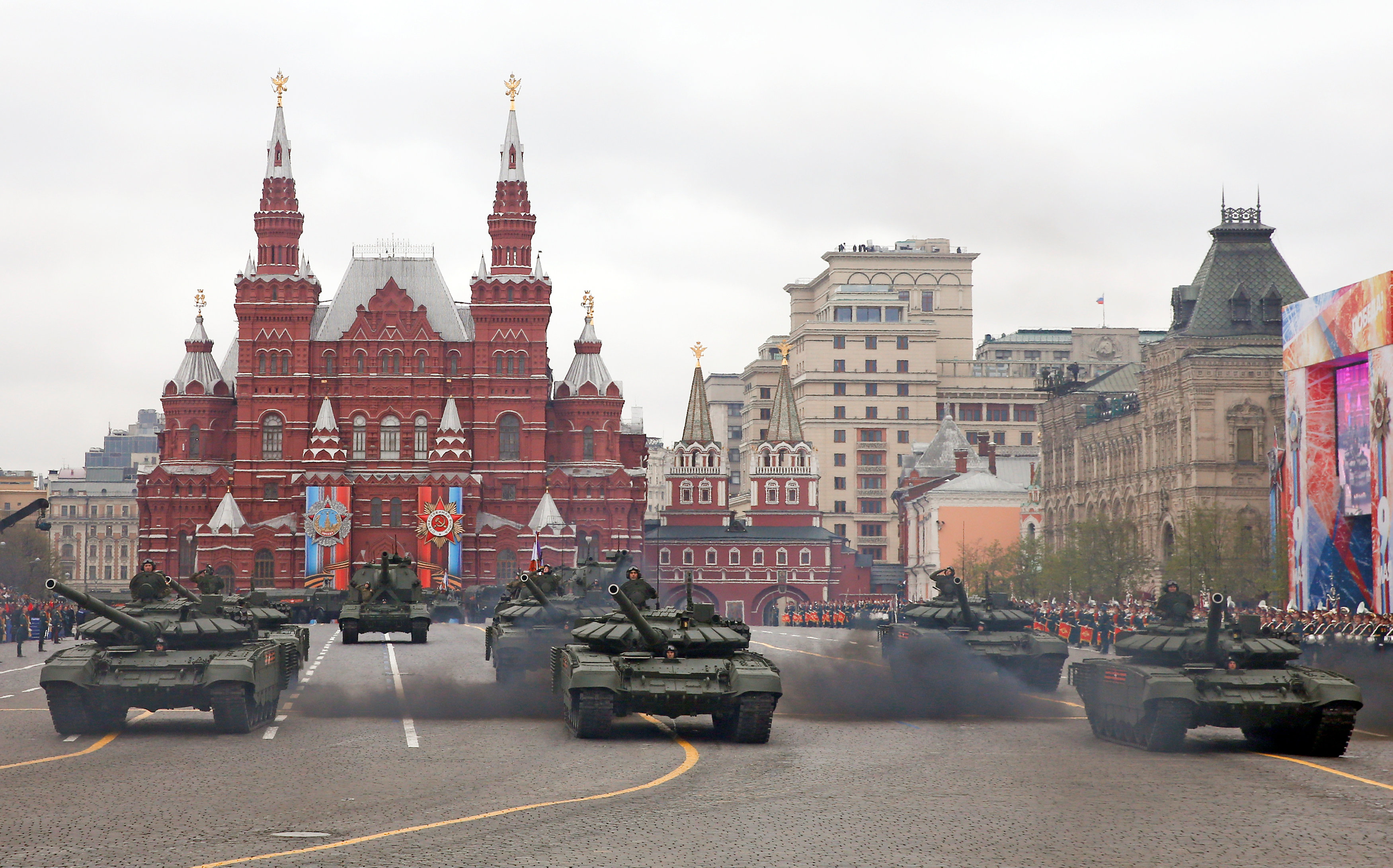 Cada 9 de mayo las tropas rusas exhiben su poderío militar (REUTERS/Maxim Shemetov)