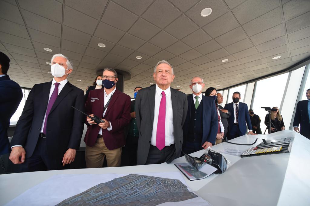 López Obrador realizó un vuelo hasta la base aérea (Foto: Presidencia de México)