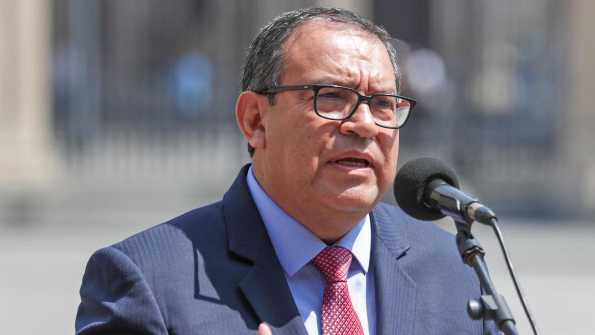 Alberto Otárola se refirió a las investigaciones en contra de Dina Boluarte: “La presidenta no tiene que demostrar que es íntegra”