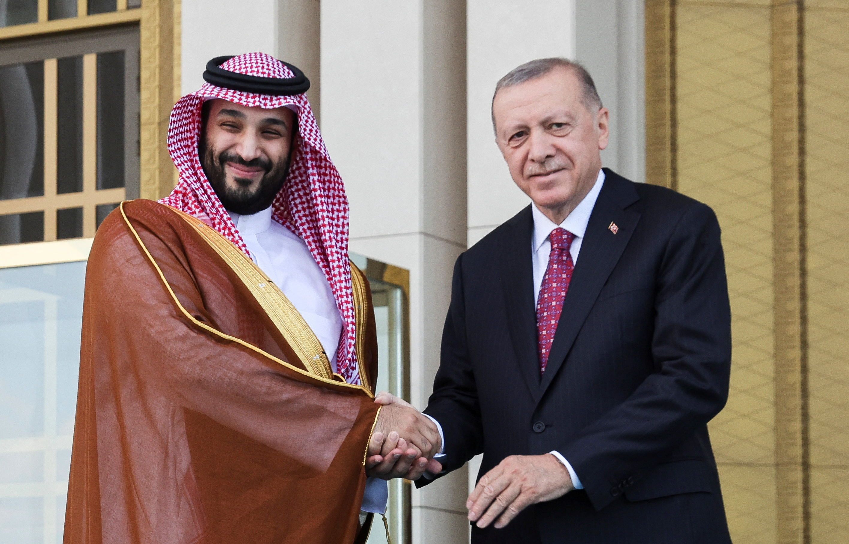 Erdogan recibió en Ankara al príncipe saudita (Reuters)