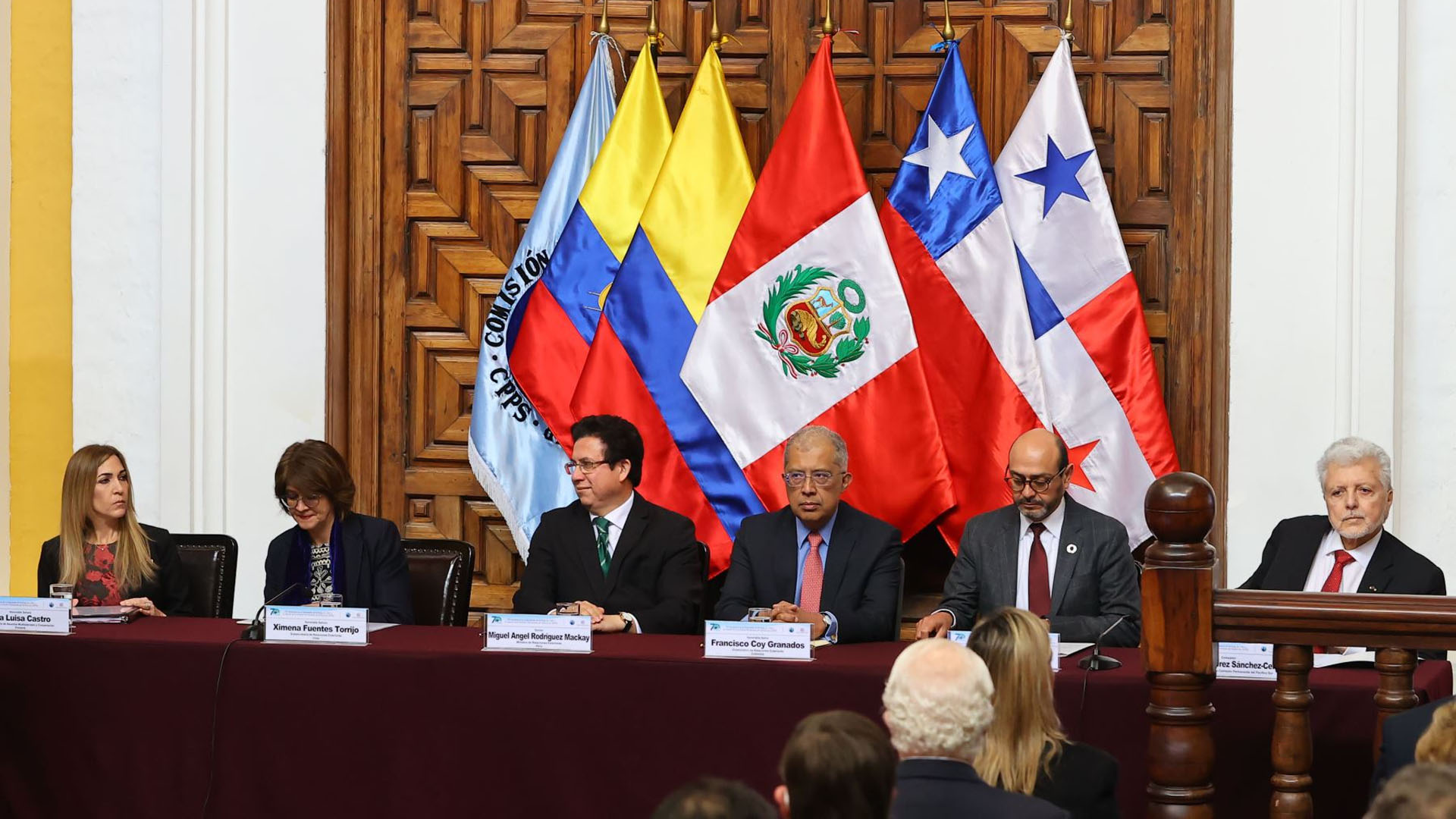 El ministro de Relaciones Exteriores encabezó la ceremonia de conmemoración del aniversario número 70 de la Declaración de Santiago de 1952, y de la creación de la Comisión Permanente del Pacífico Sur. (Andina)