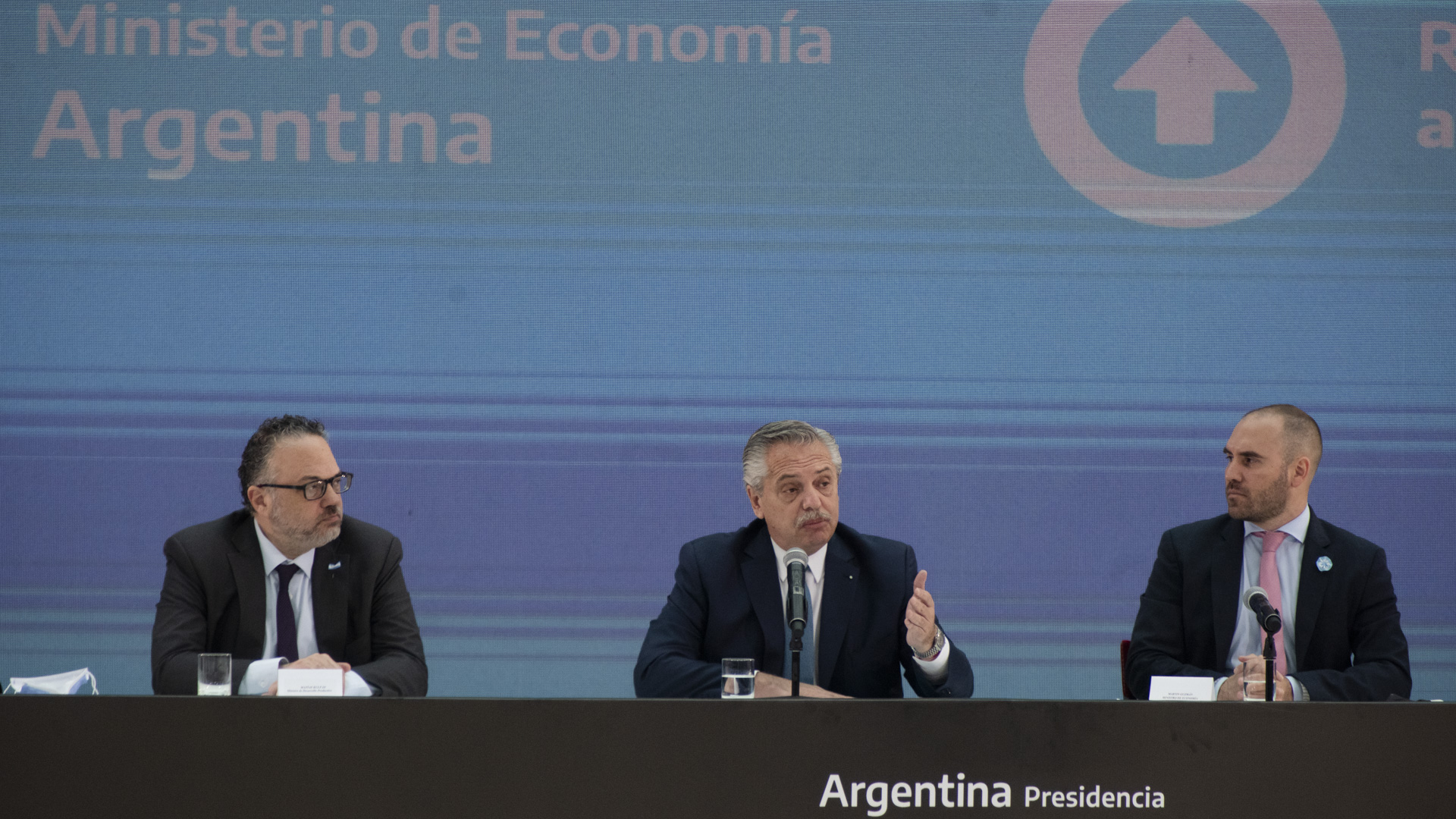 El Gobierno presentó esta semana el nuevo esquema cambiario para el sector energético (Adrián Escandar)