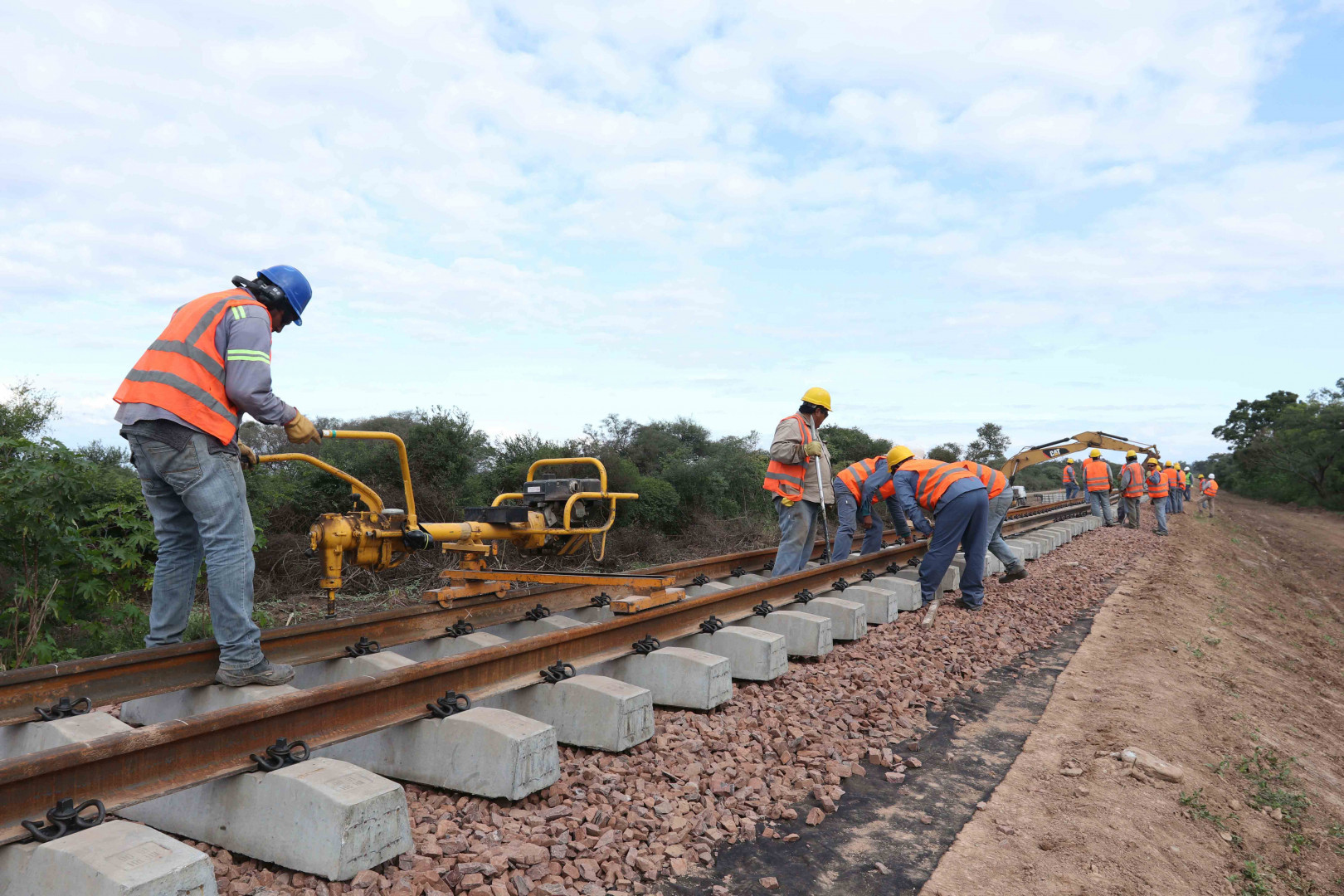 El Gobierno convocará a mineras y operadoras para optimizar los trenes de carga de la puna salteña