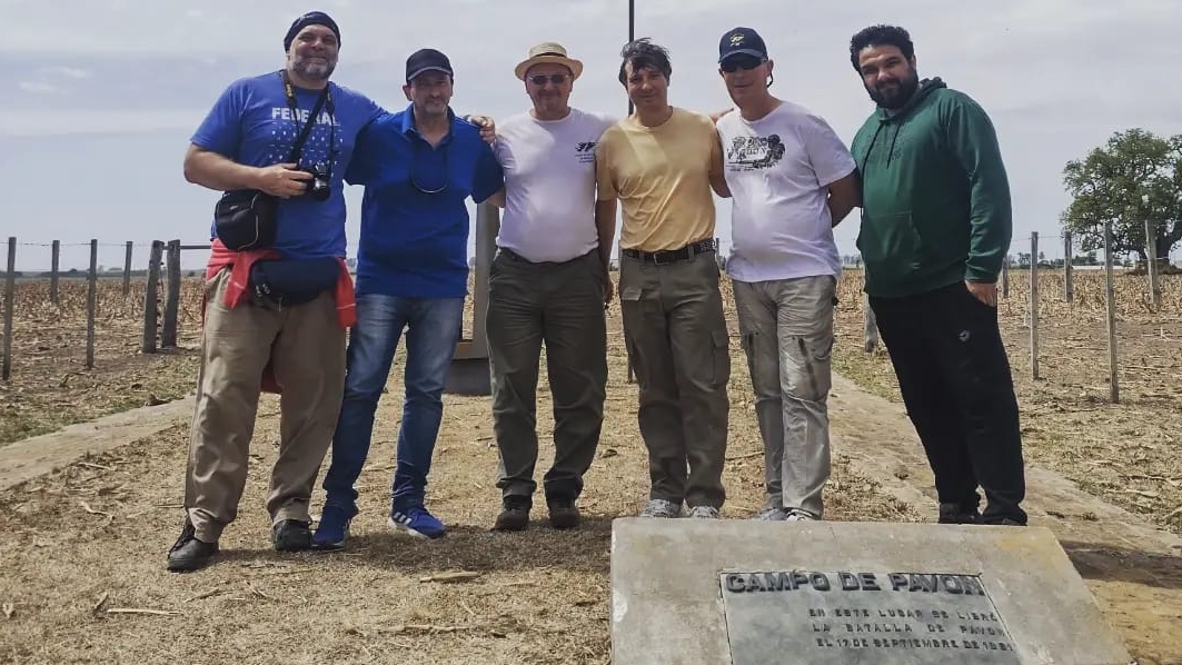 Parte del equipo: Carlos Landa, Silvio Katz, Fabián Abraham, Juan Leoni, Jorge Soto y Emanuel Montanari. (Foto gentileza Sebastián Avila)
