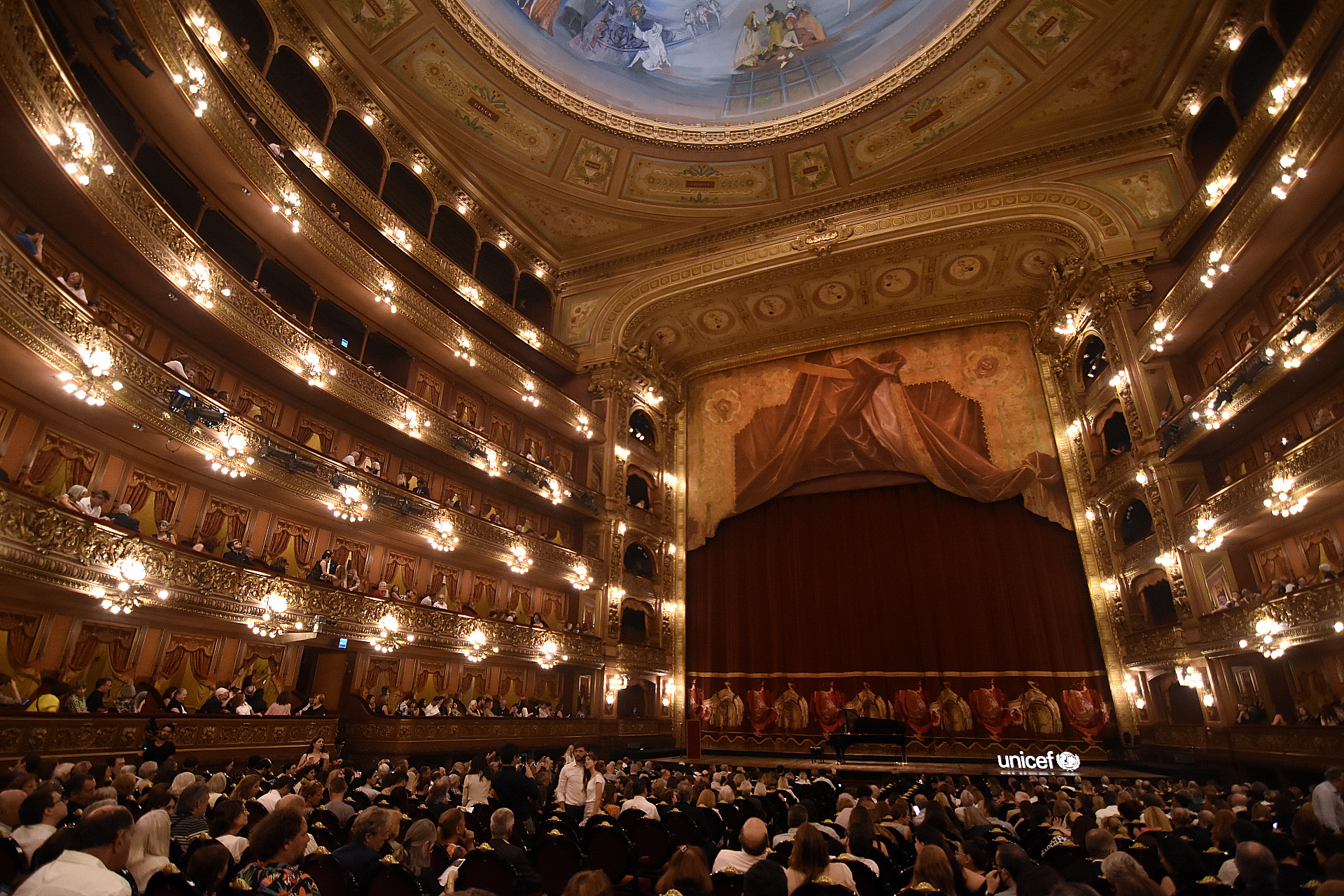 El Teatro Colón (Nicolas Stulberg)