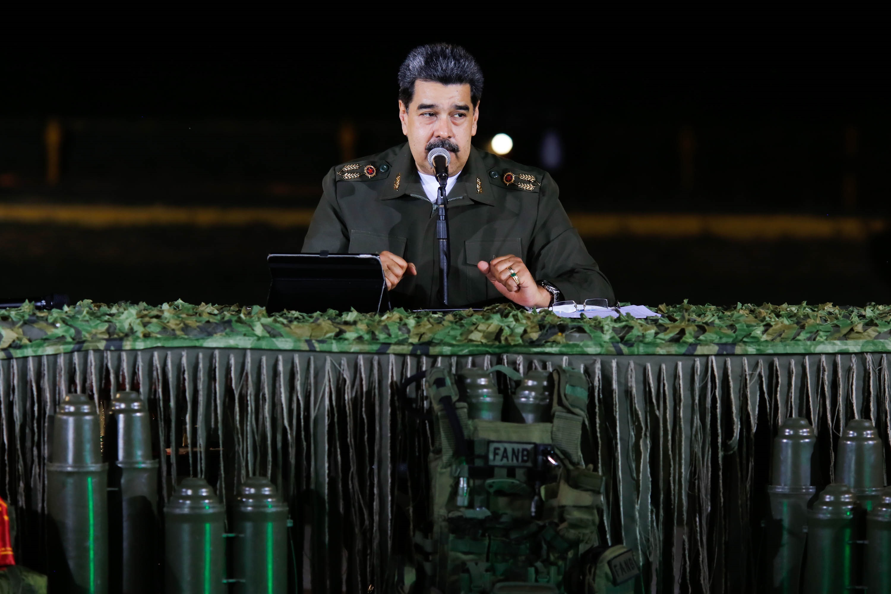 Maduro apuesta por un nuevo en sistema de armas con ayuda de Rusia e Irán
