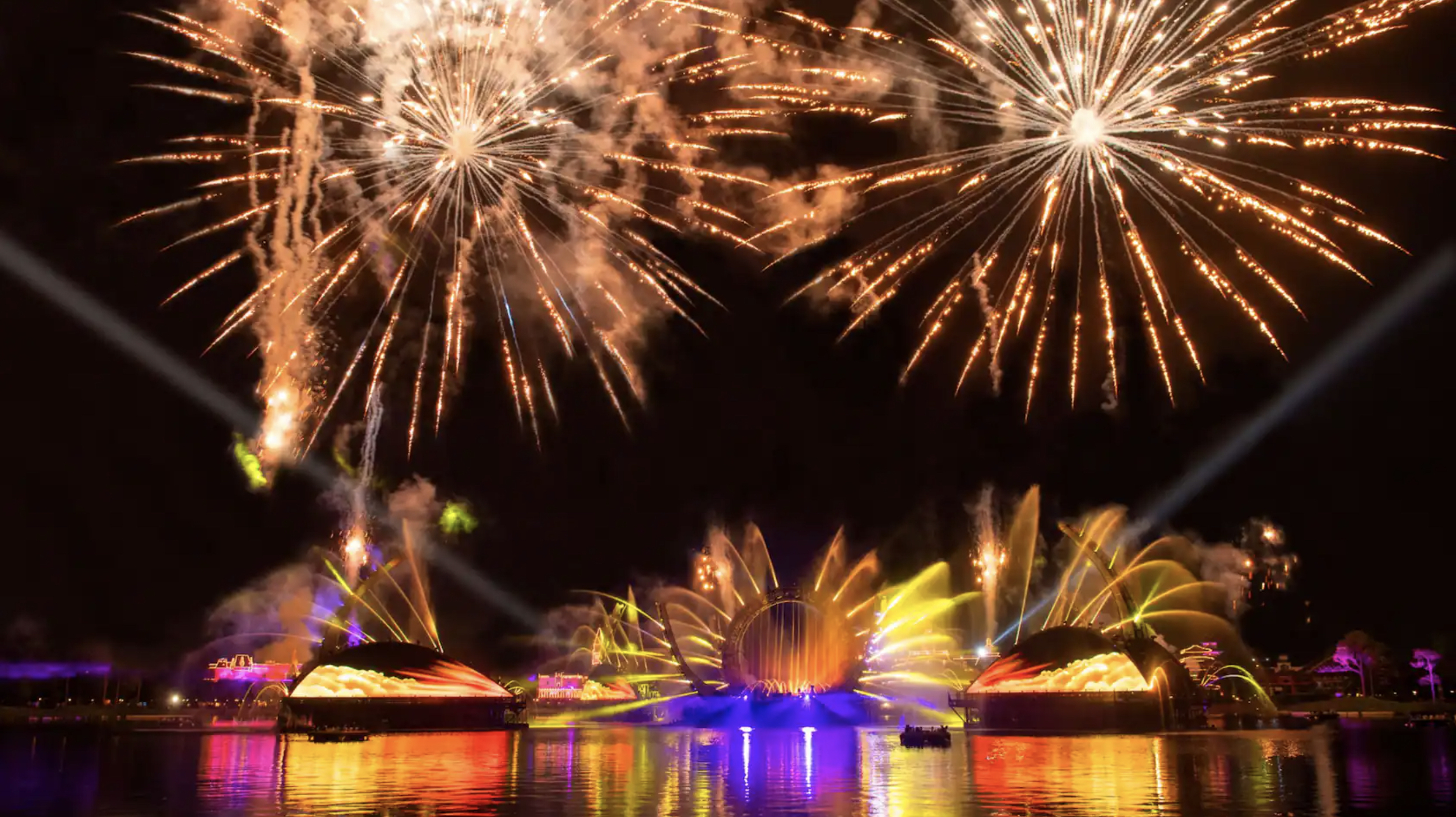 EPCOT es un lugar en particular emocionante para estar en la víspera de año nuevo. (Disney)