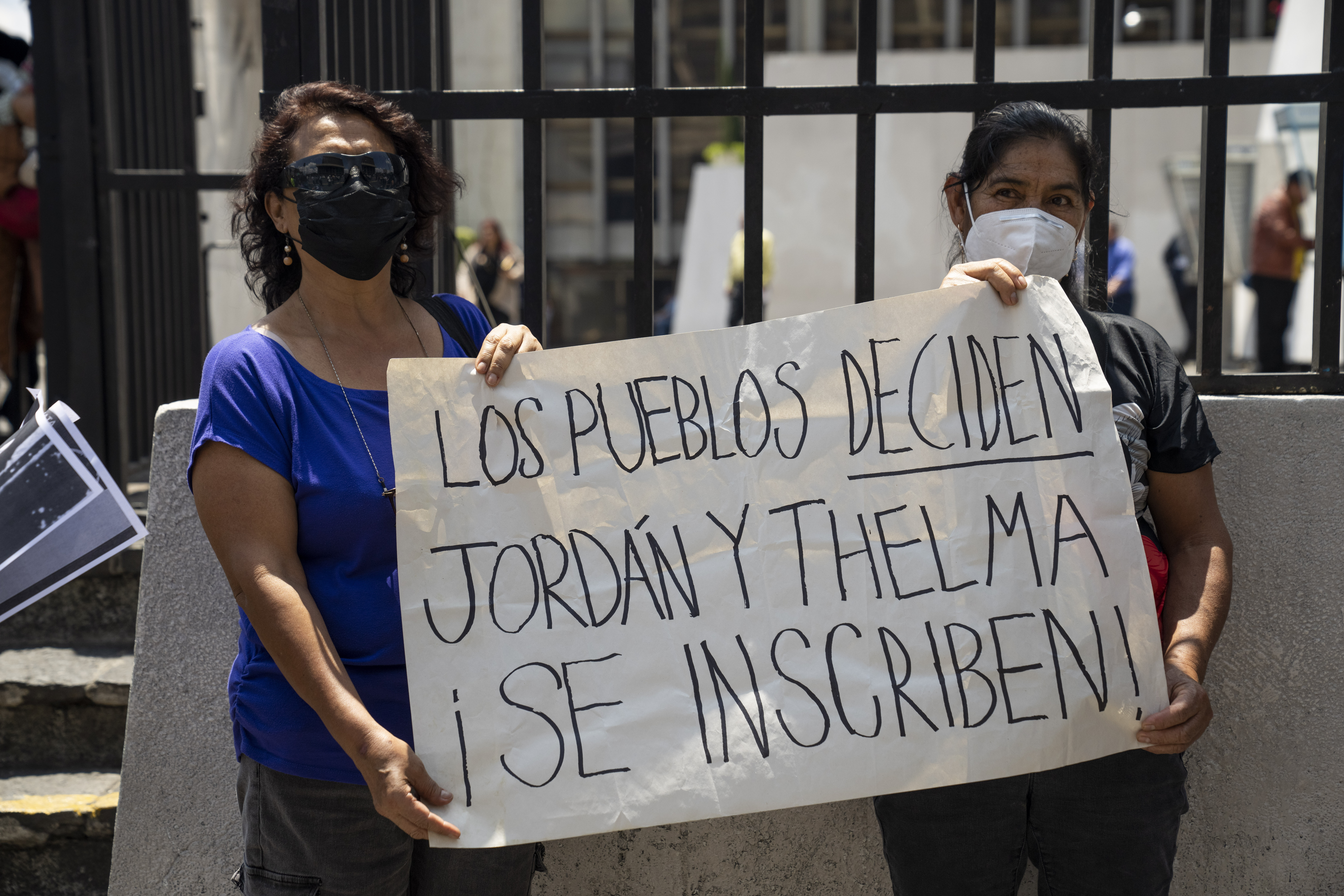 Partidarios del Movimiento por la Liberación del Pueblo protestan en Ciudad de Guatemala  (AP Foto/Moisés Castillo)