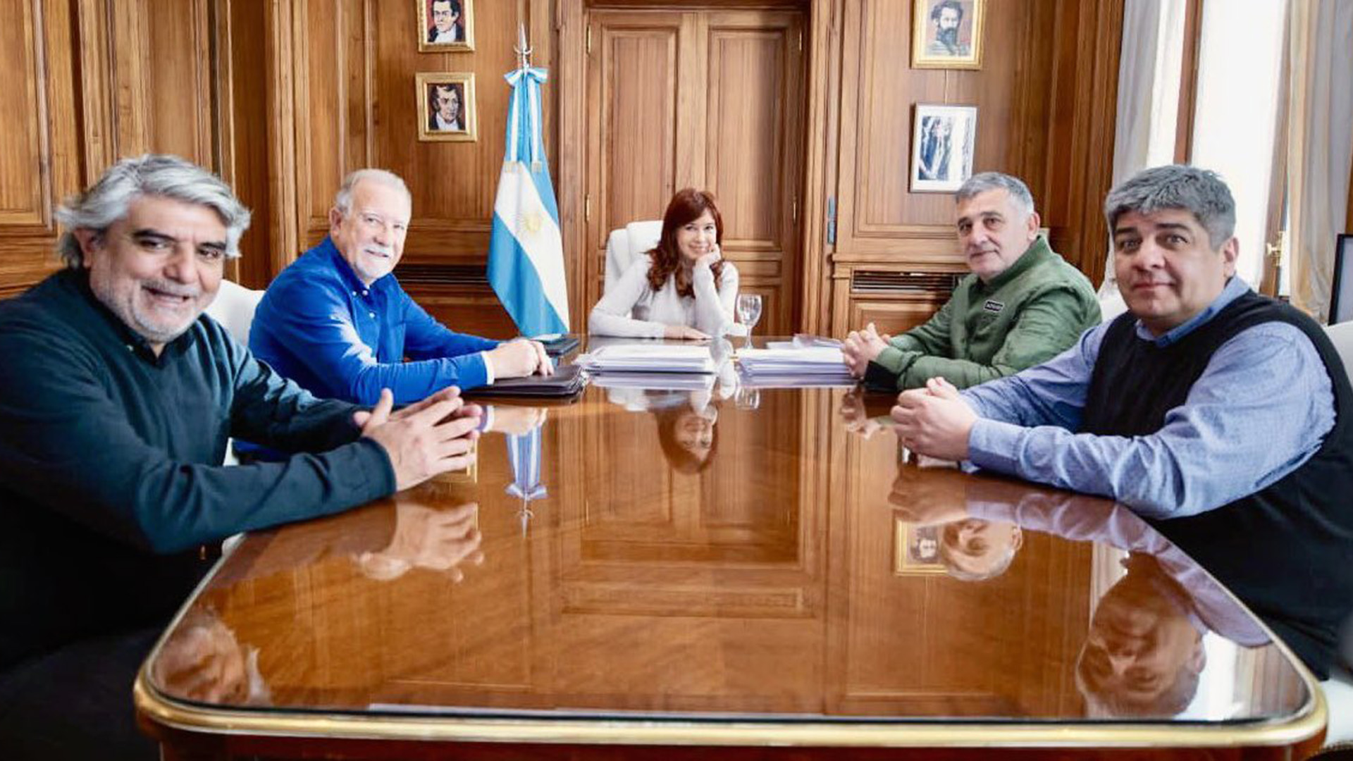 Cristina Kirchner, con Pablo Moyano, Mario Manrique, Omar Plaini y Walter Correa