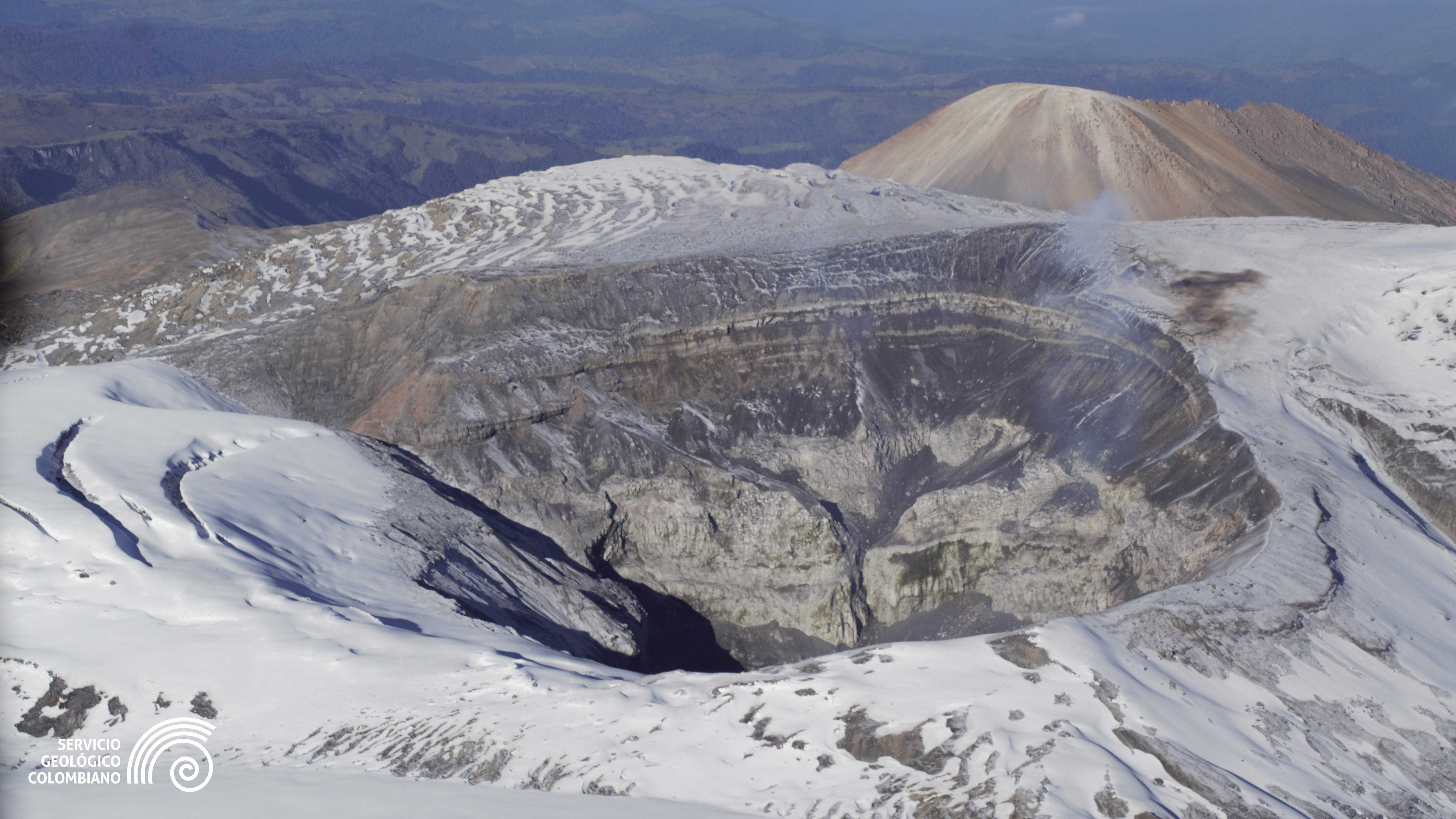 Servicio Geológico Colombiano pide estar preparados ante una posible erupción del nevado del Ruiz