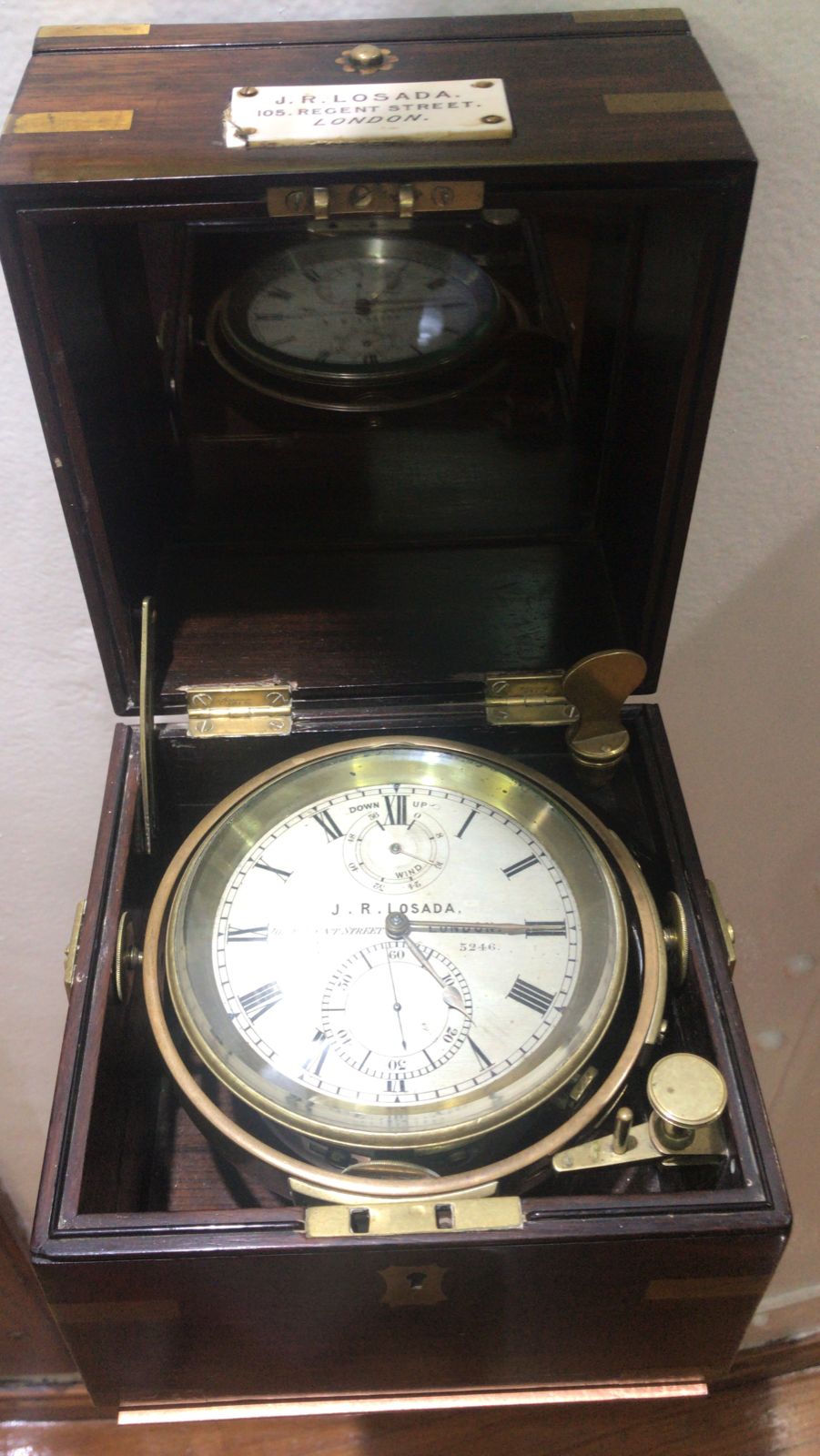 Cronómetro que pertenecía a la Fragata Sarmiento. Fue entrego al buque en su primer viaje inaugural.