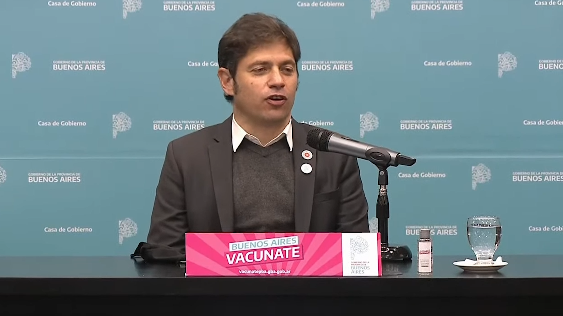 El gobernador Axel Kicillof también anunció la extención del programa de vacuna libre para todos los grupos priorizados