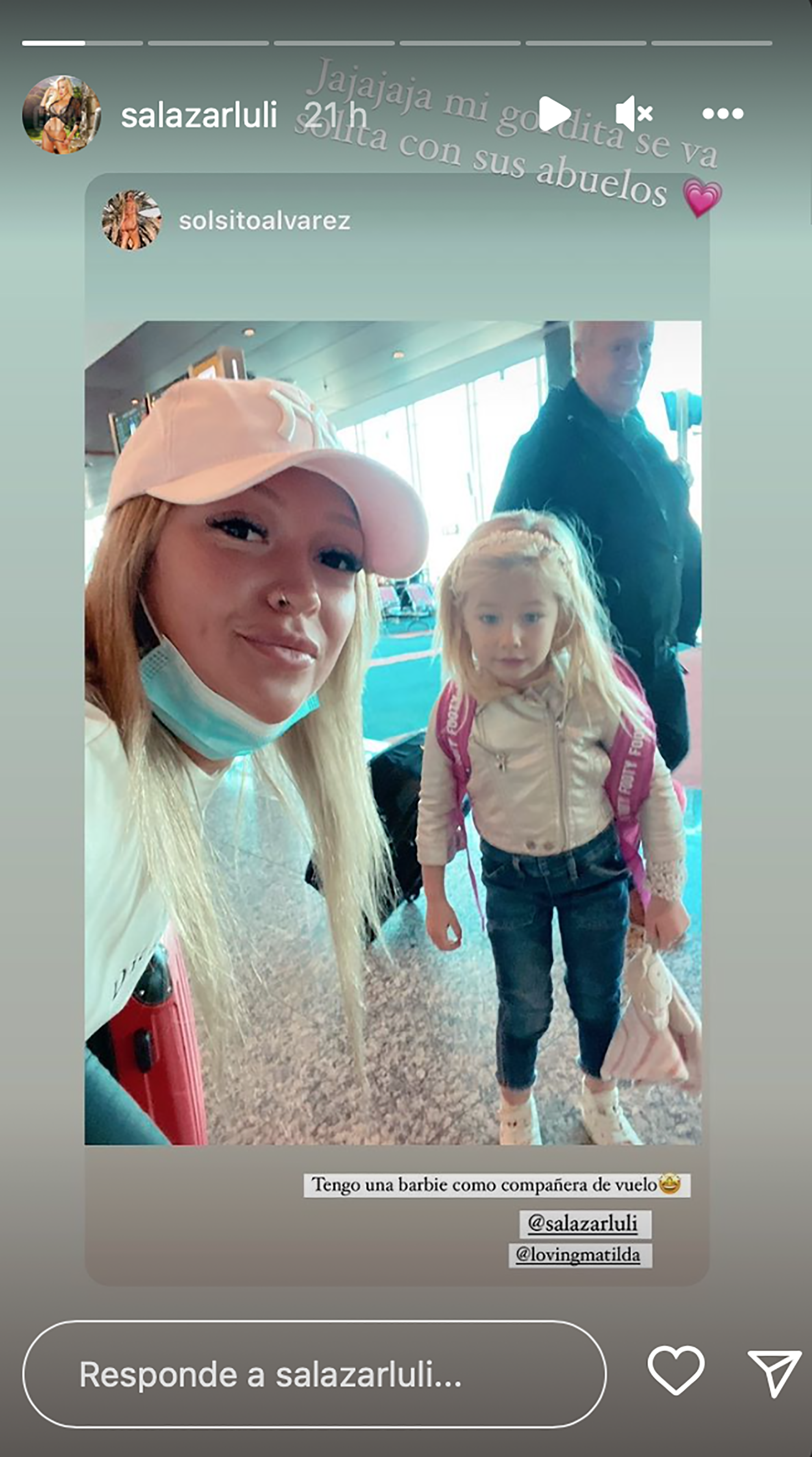 Matilda y sus abuelos, antes de embarcar