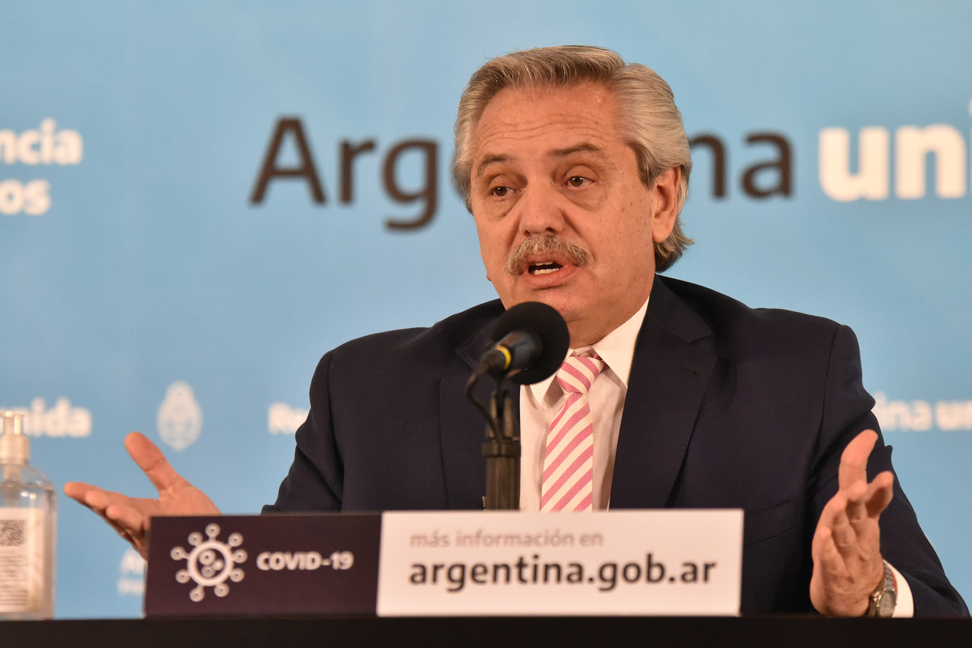 El presidente Alberto Fernandez durante el anuncio de hoy (Franco Fafasuli)