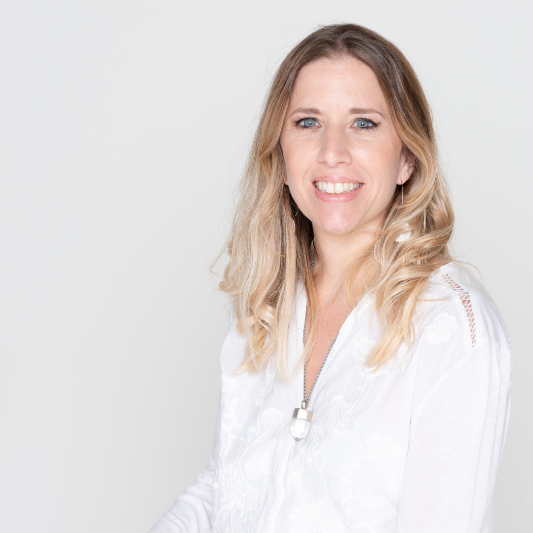 Miembro del Jurado: Cra. Tamara Rainieri, Contadora (UBA) con especialización en Administración de PyMES (IAE). CEO de Ranieri Argentina S.A. la empresa familiar dedicada a la moda y a la producción de anteojos