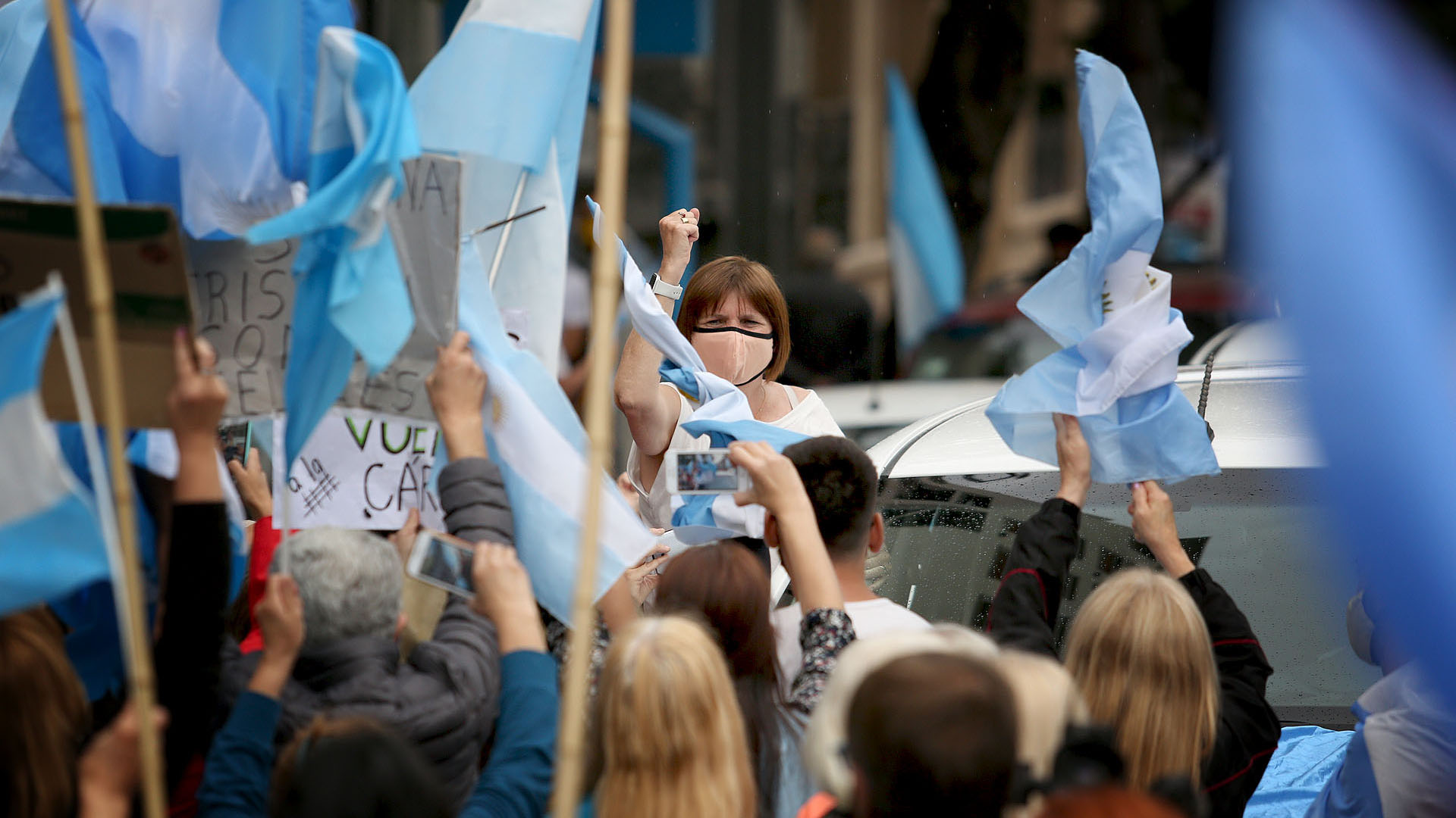 Patricia Bullrich: “Voy a devolver el dinero del pasaje a Córdoba porque es  de la gente, fue una confusión administrativa” - Infobae