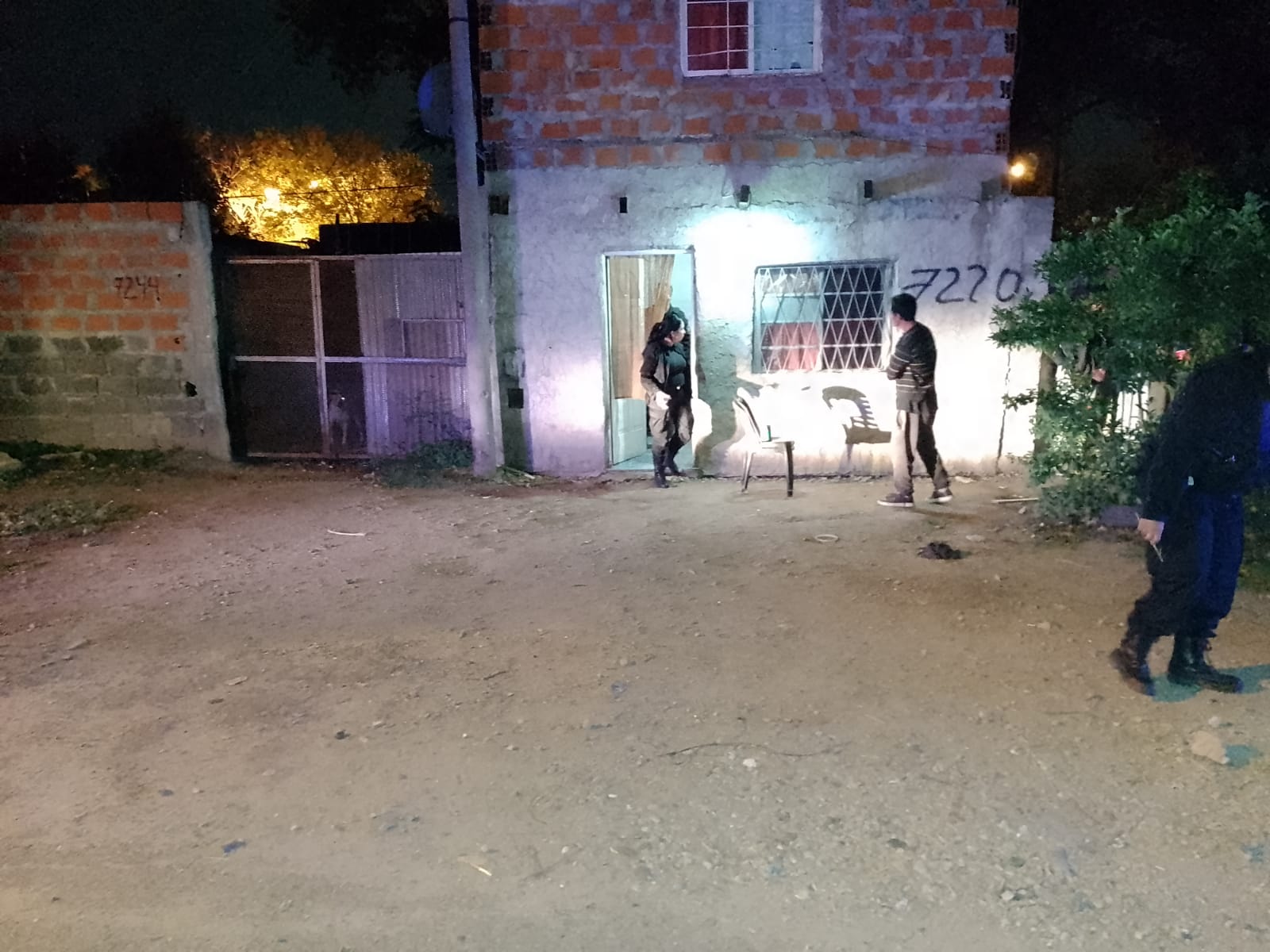 El lugar en donde mataron a una mujer e hirieron a otra